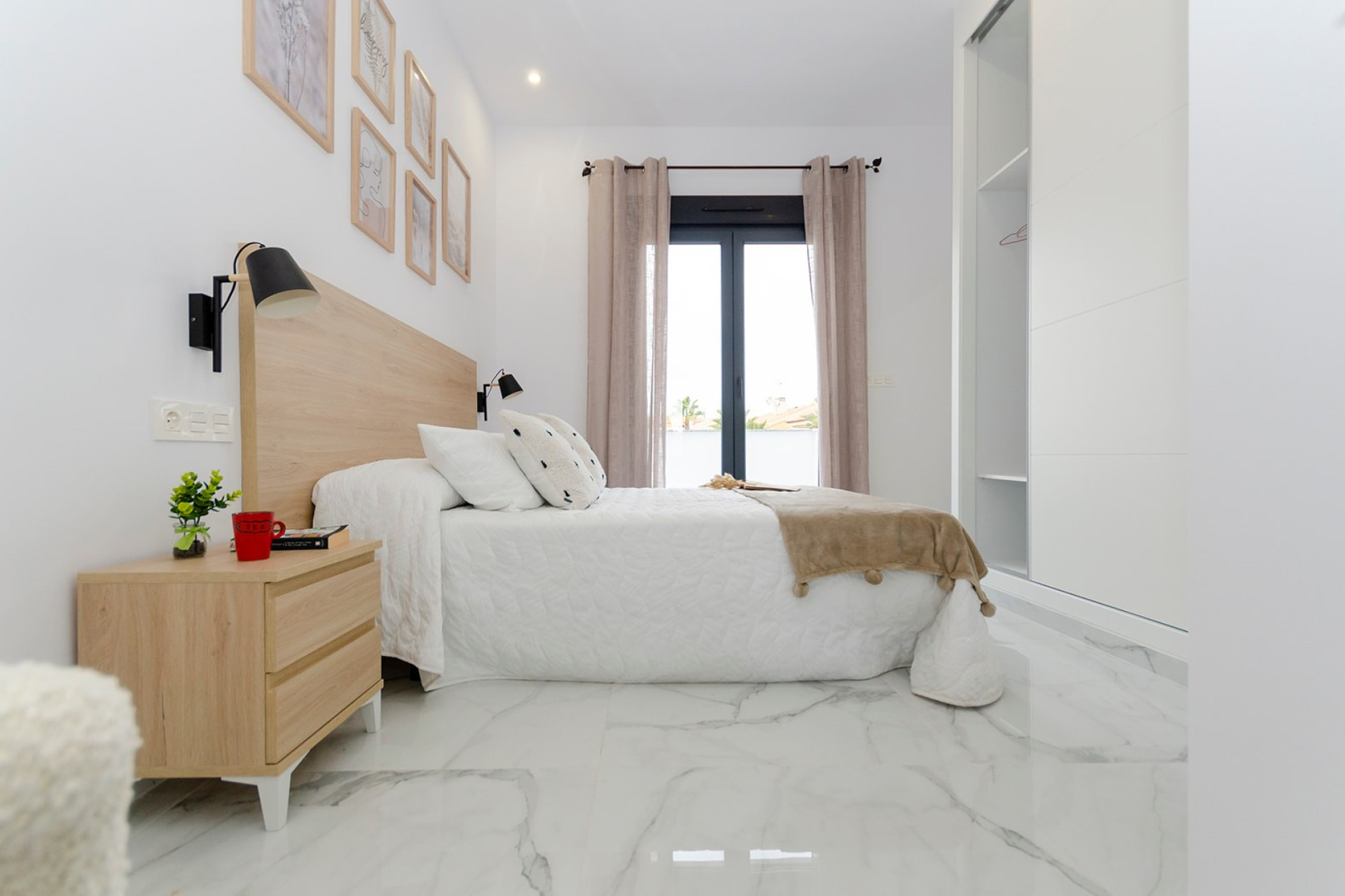 Nieuwbouw Woningen - Villa -
Torrevieja - La Siesta - El Salado -  Torreta