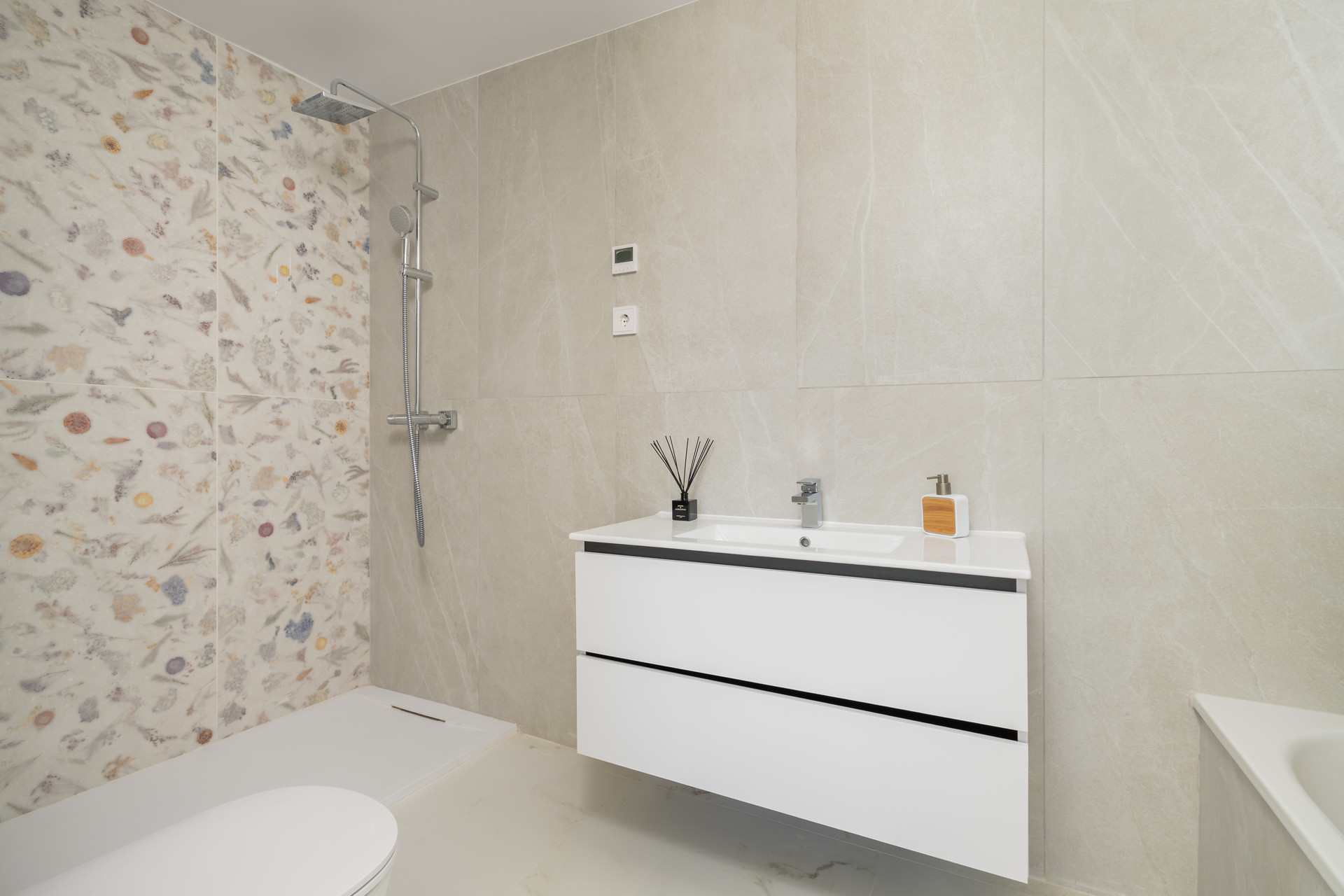 Nouvelle construction - Appartement -
Estepona