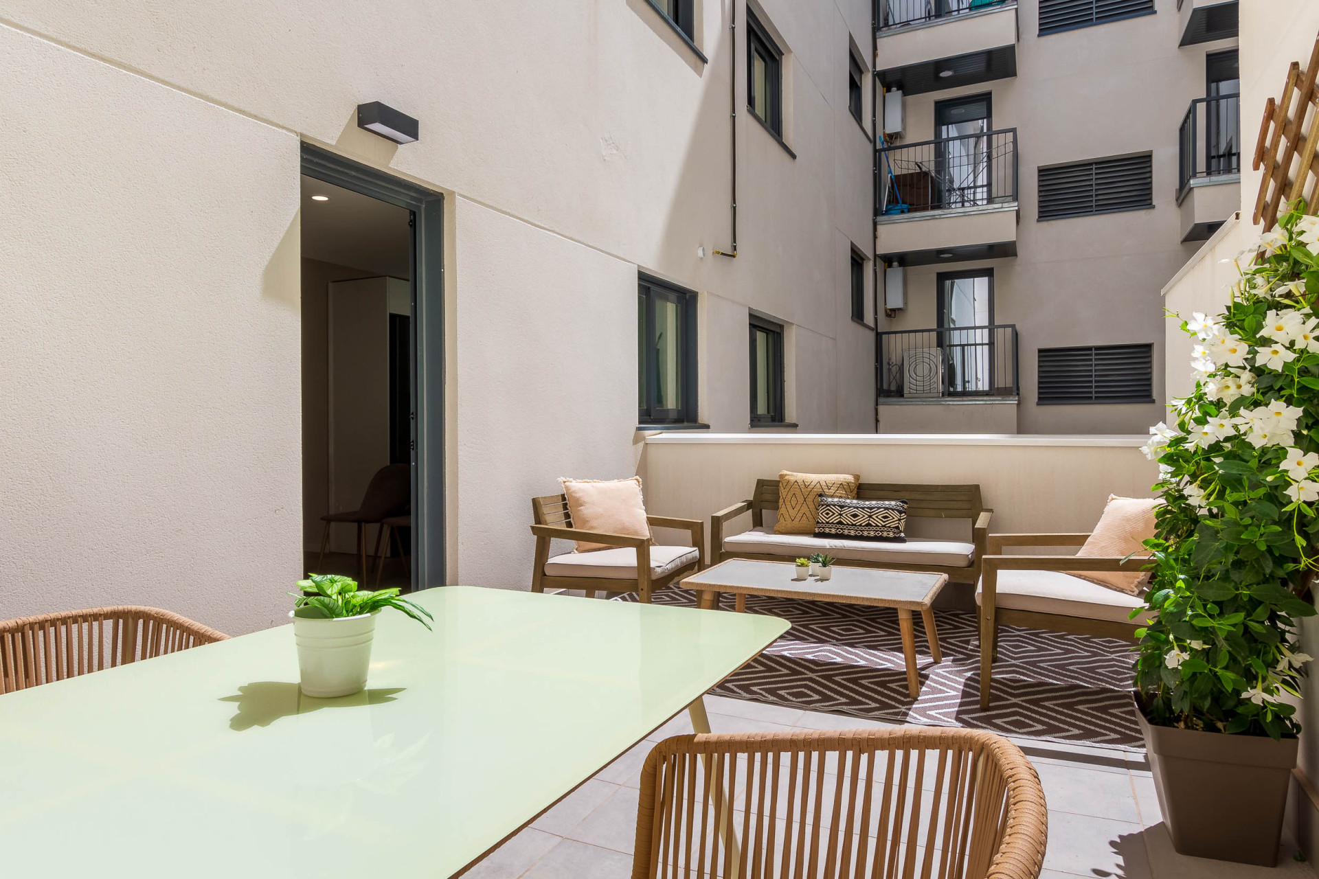 Nouvelle construction - Appartement -
Las Lagunas de Mijas