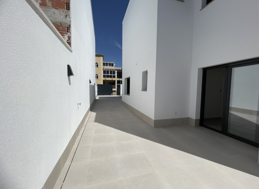 Nouvelle construction - Maison de ville -
Heredades