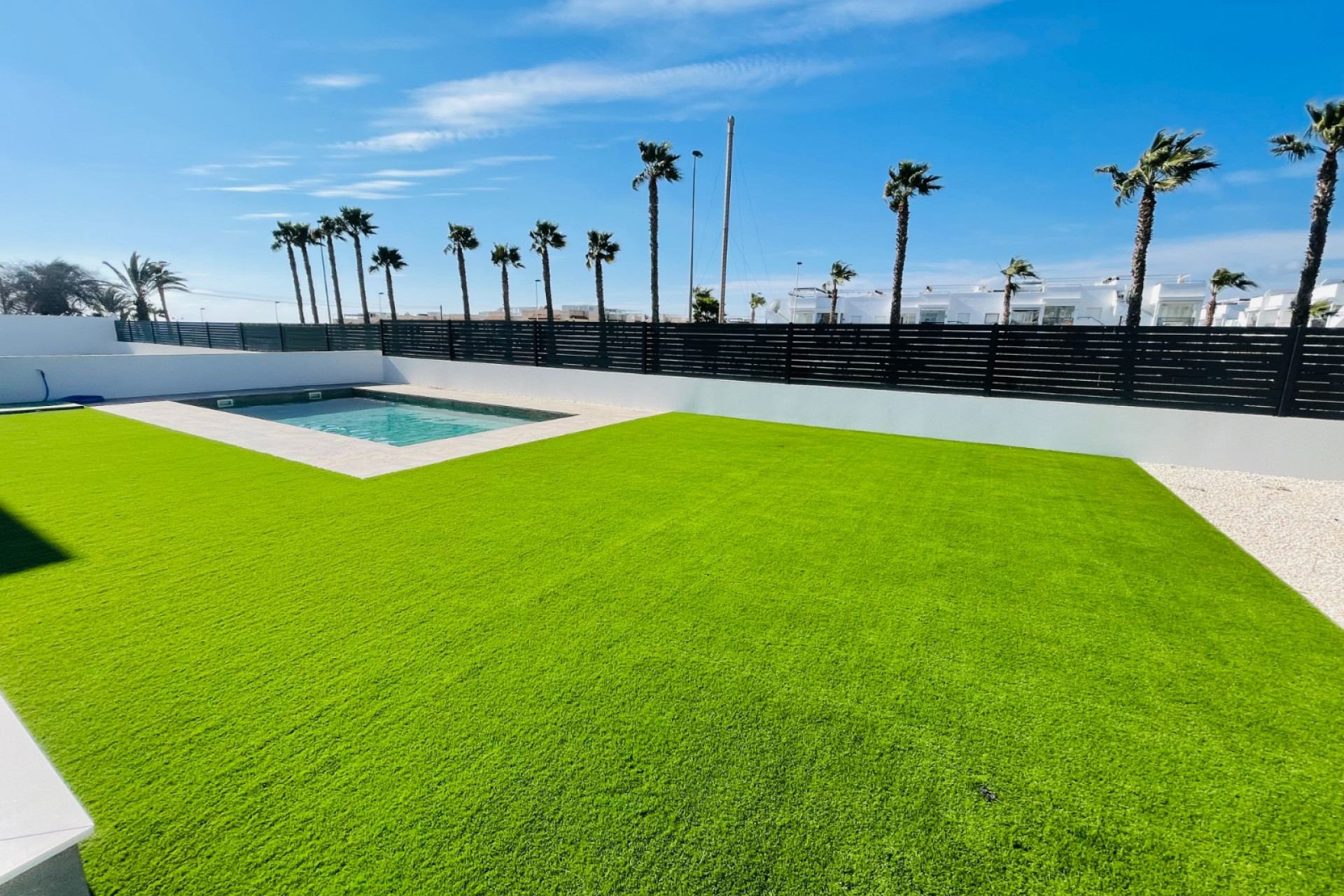 Nouvelle construction - Maison de ville -
Torrevieja