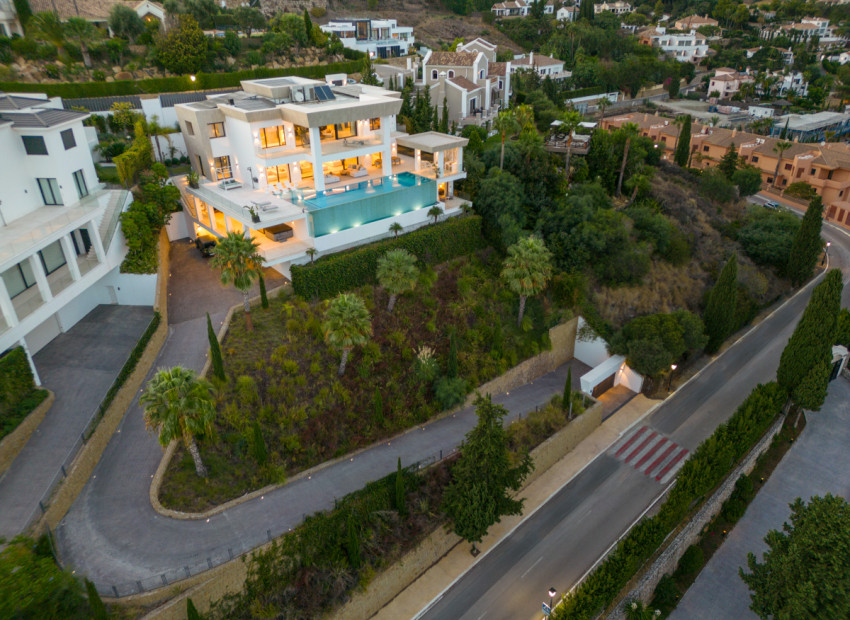 Nouvelle construction - Villa -
Benahavís