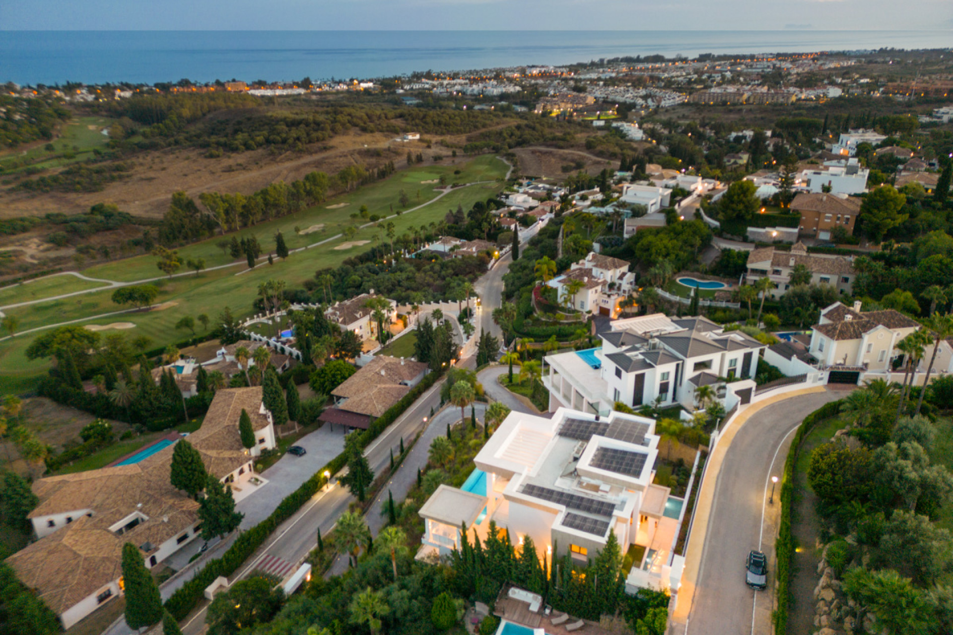 Nouvelle construction - Villa -
Benahavís