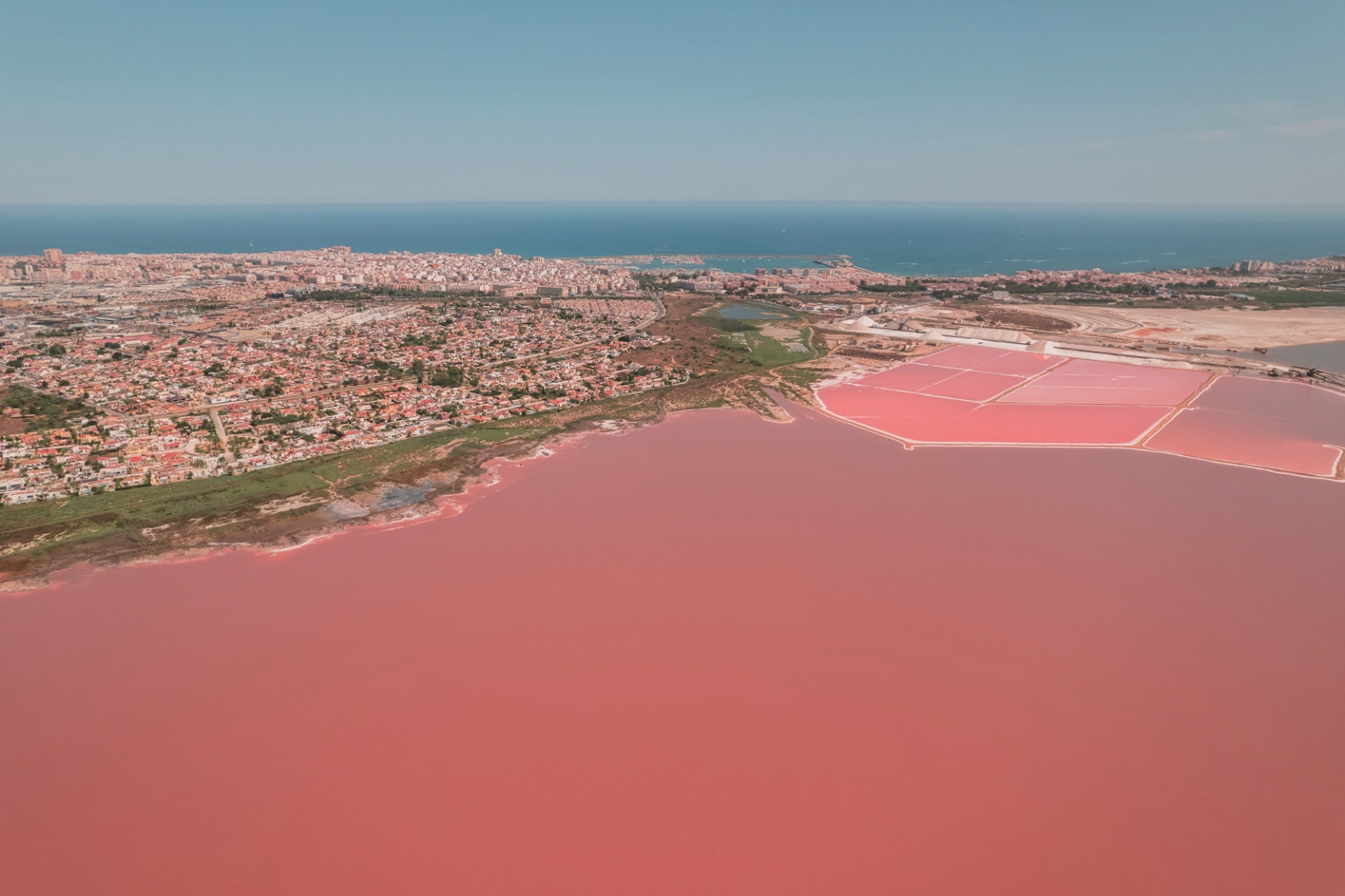 Новое здание - Бунгало -
Torrevieja