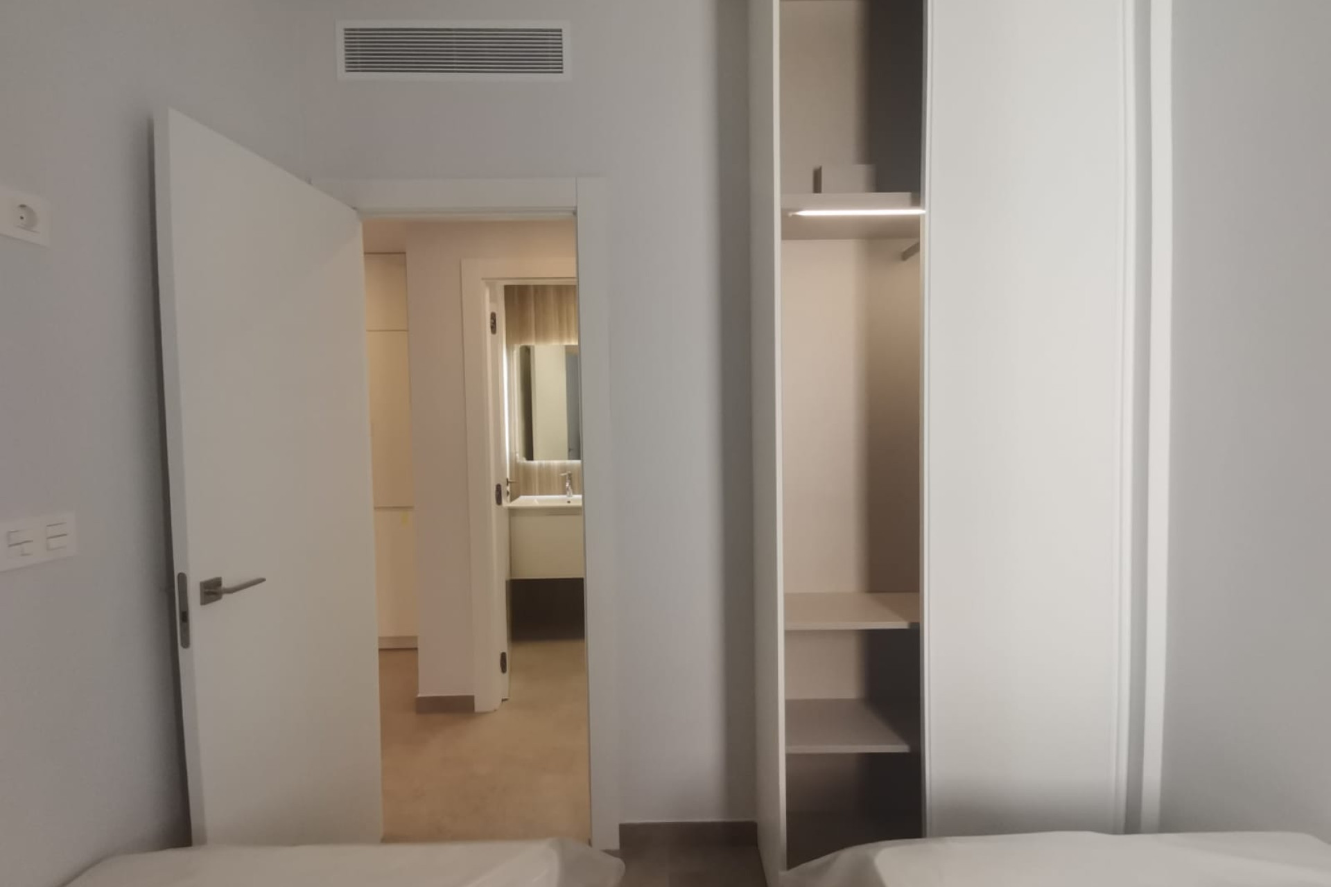 Новое здание - Квартира / квартира -
Torrevieja