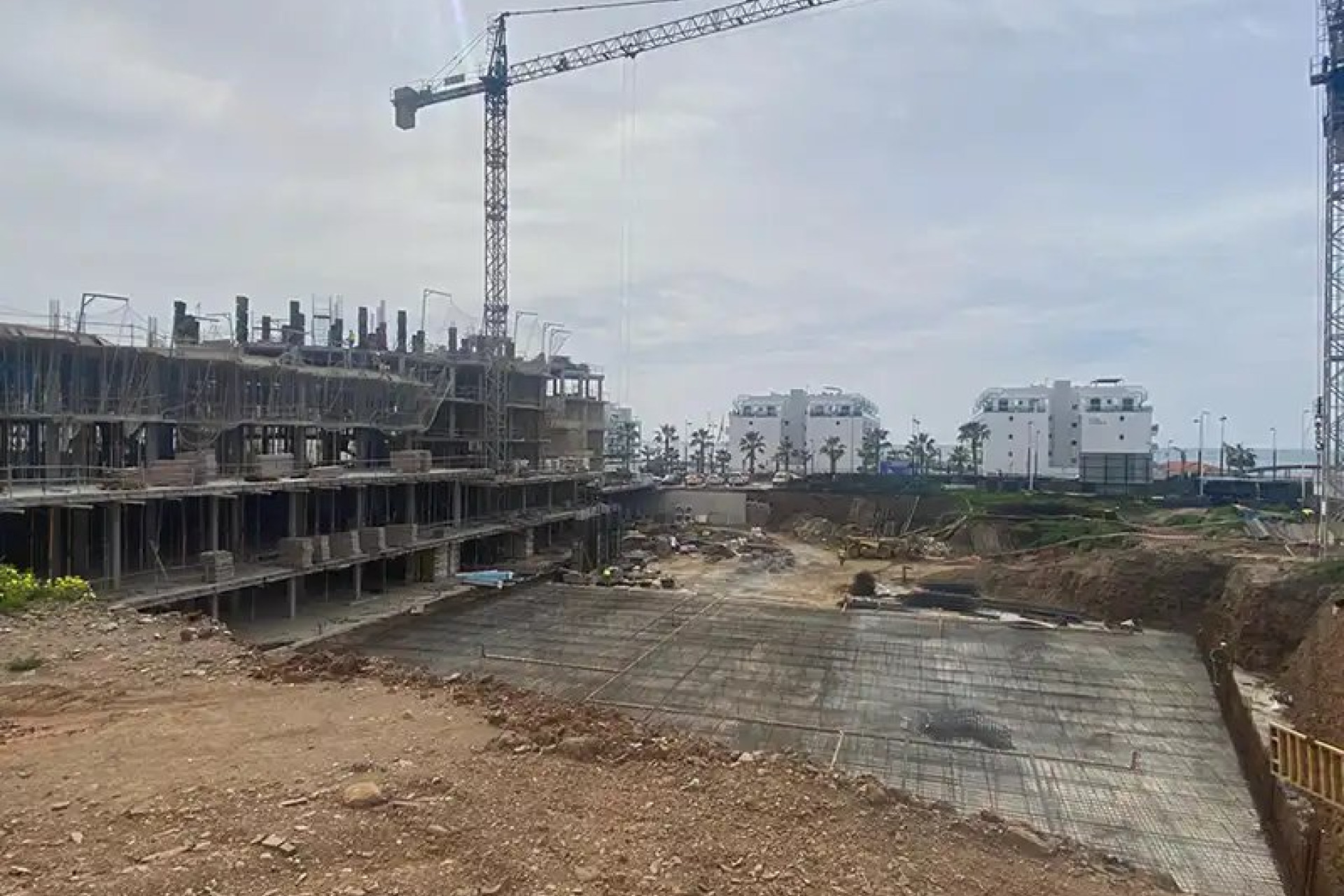 Новое здание - Квартира / квартира -
Torrox