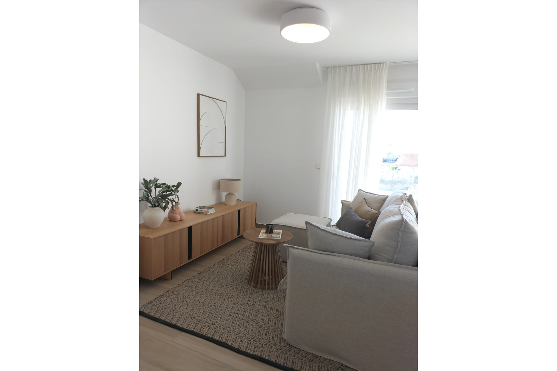 Новое здание - low-bungalow -
Orihuela