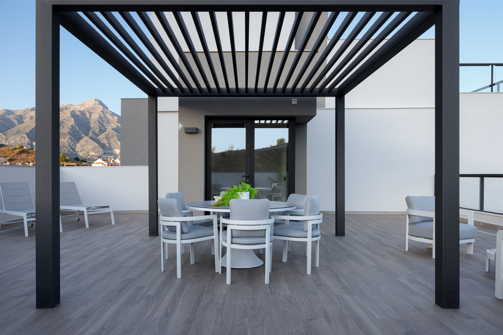 Новое здание - Пентхаус -
Marbella