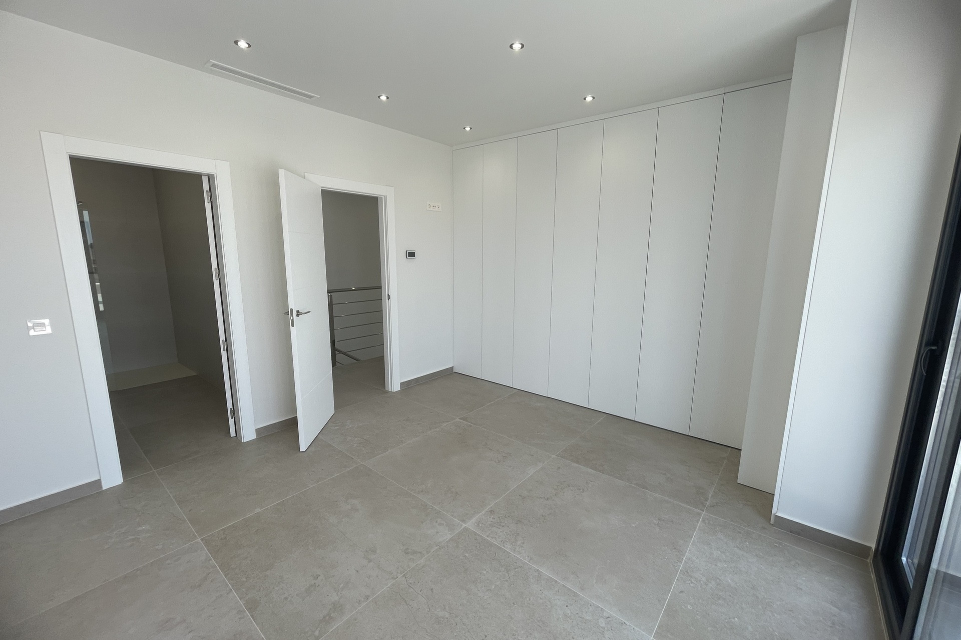 Новое здание - Таунхаус -
Ciudad Quesada