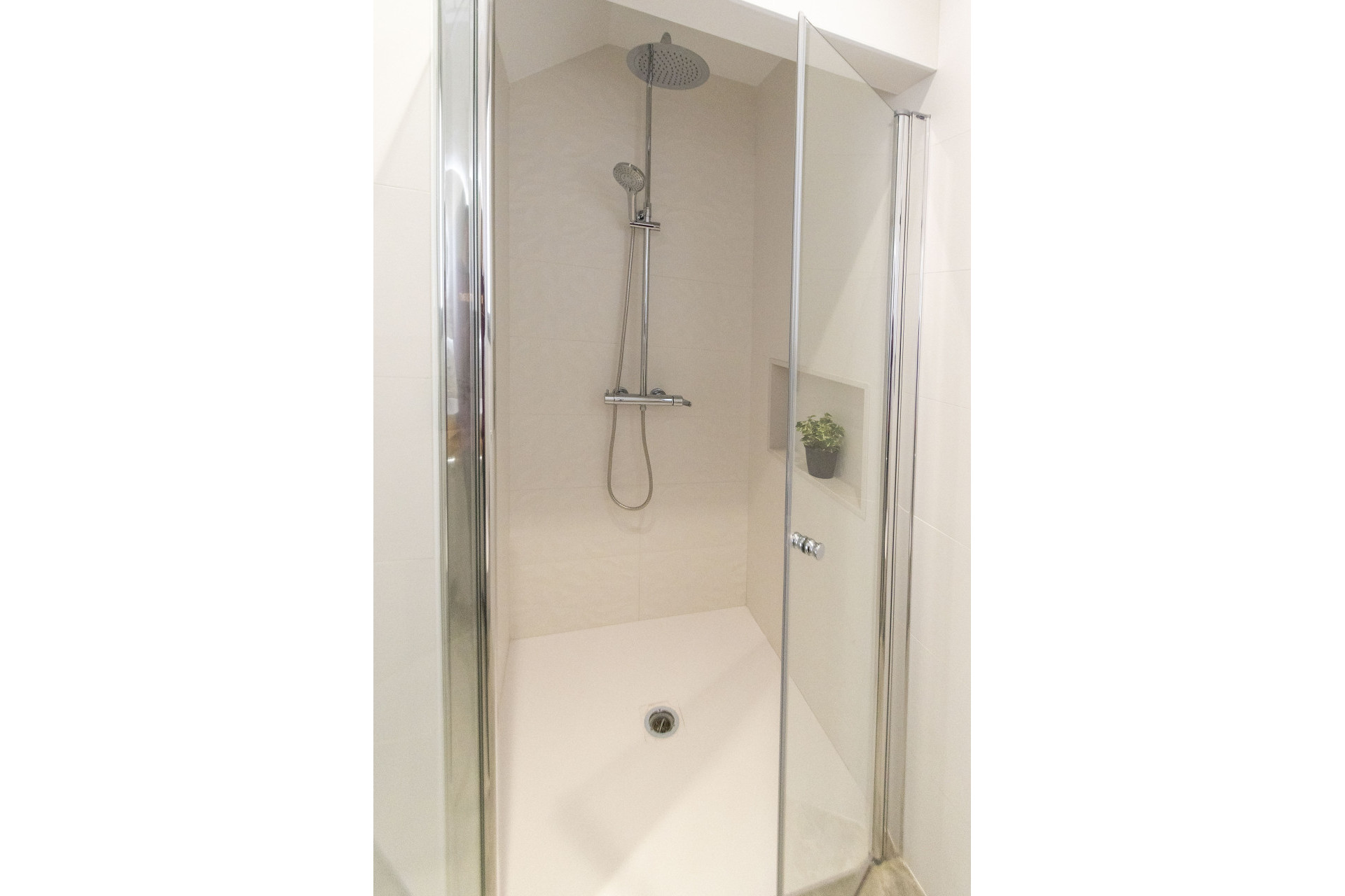 Новое здание - Таунхаус -
Pilar de la Horadada