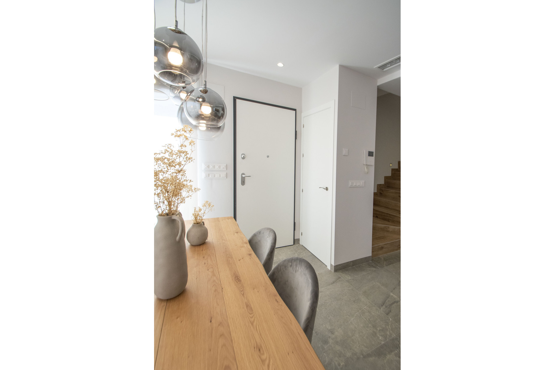 Новое здание - Таунхаус -
Pilar de la Horadada