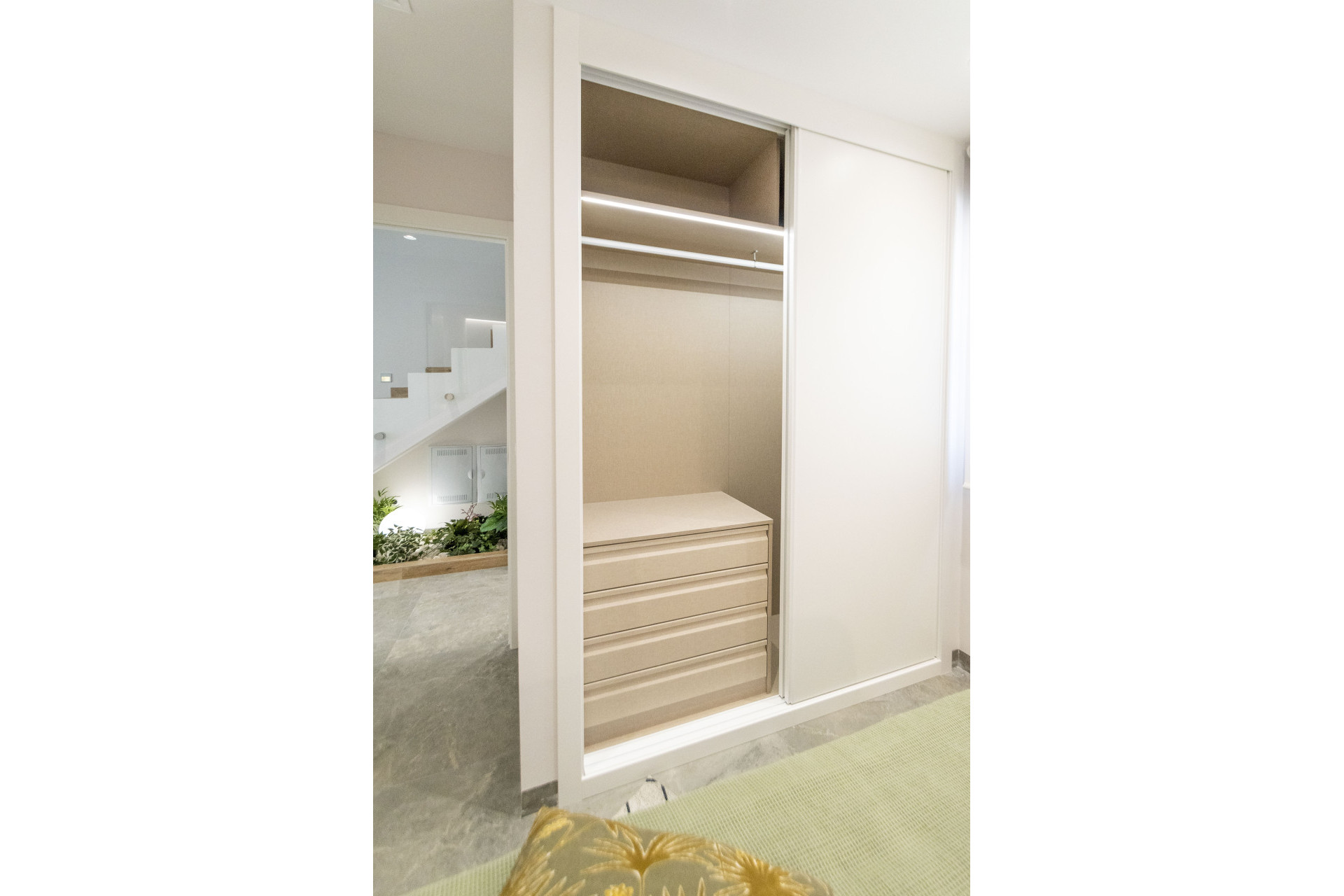 Новое здание - Таунхаус -
Pilar de la Horadada