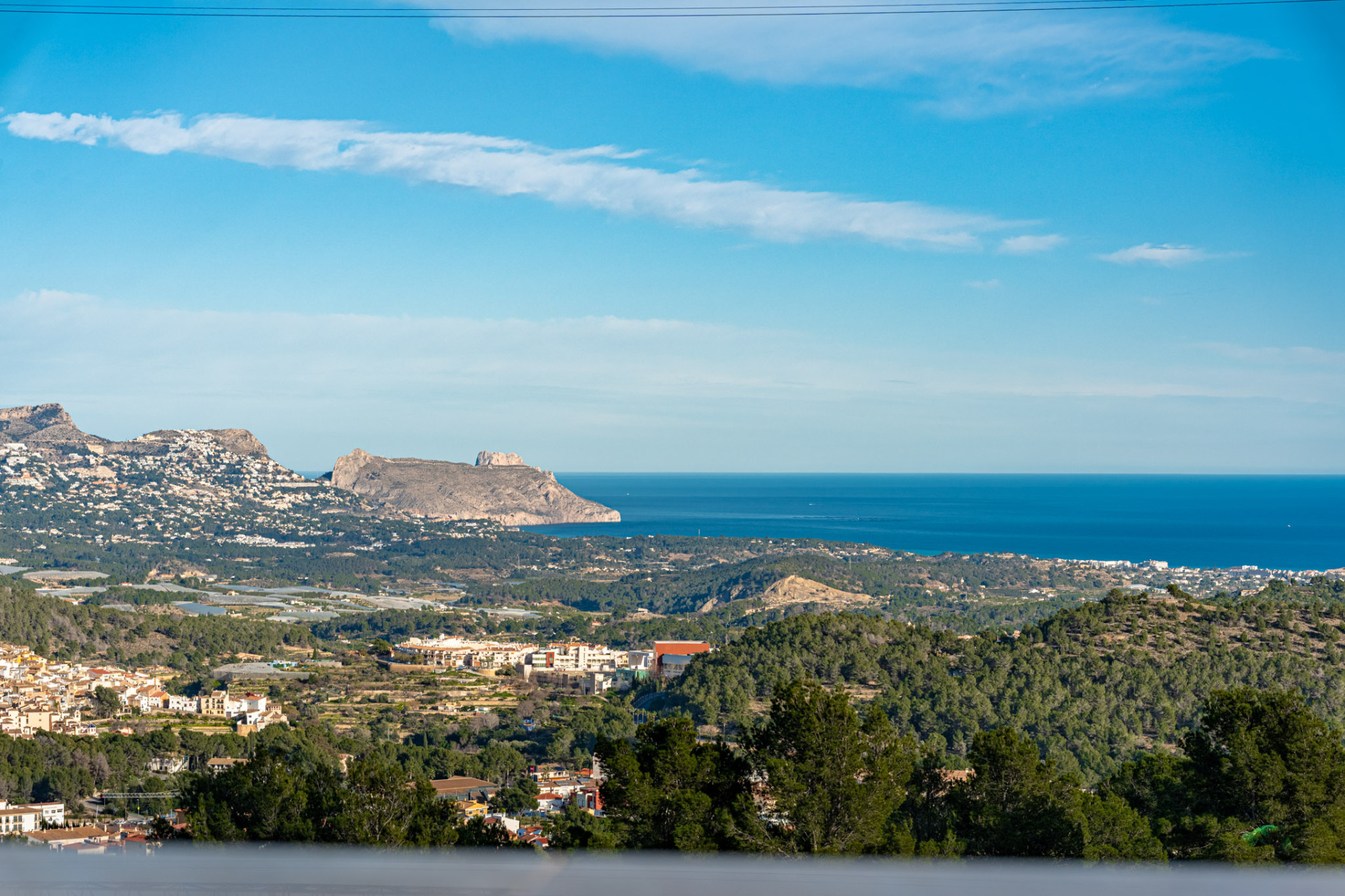 Новое здание - Таунхаус -
Polop