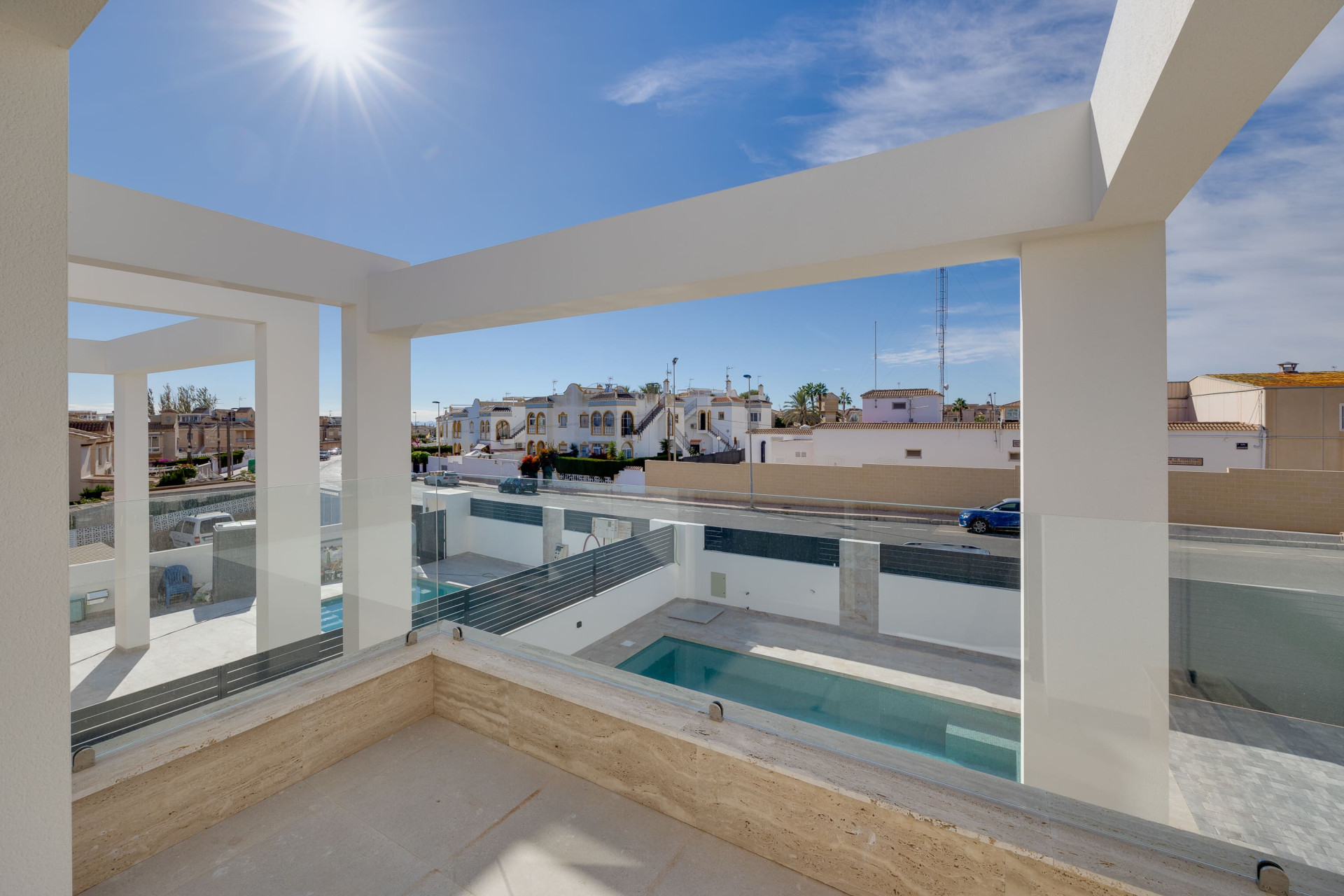 Новое здание - Таунхаус -
Torrevieja