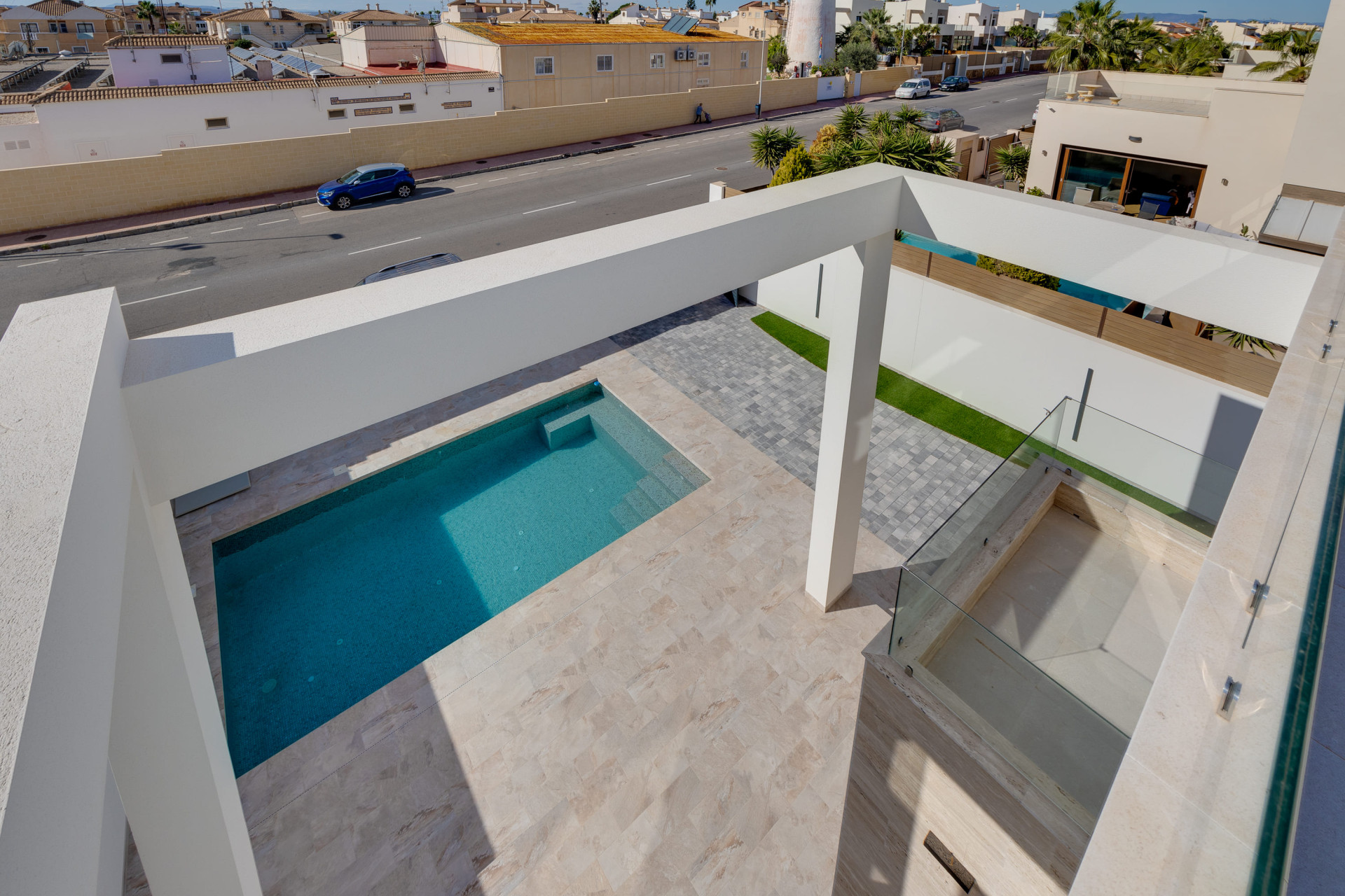 Новое здание - Таунхаус -
Torrevieja