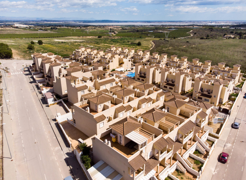 Новое здание - terraced -
San Miguel de Salinas