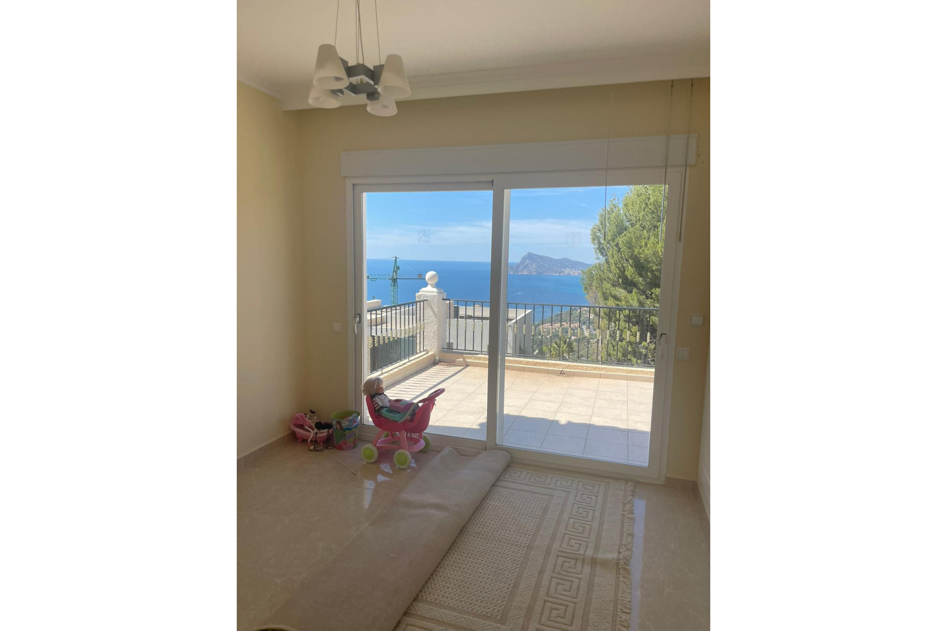 Новое здание - Villa -
Altea