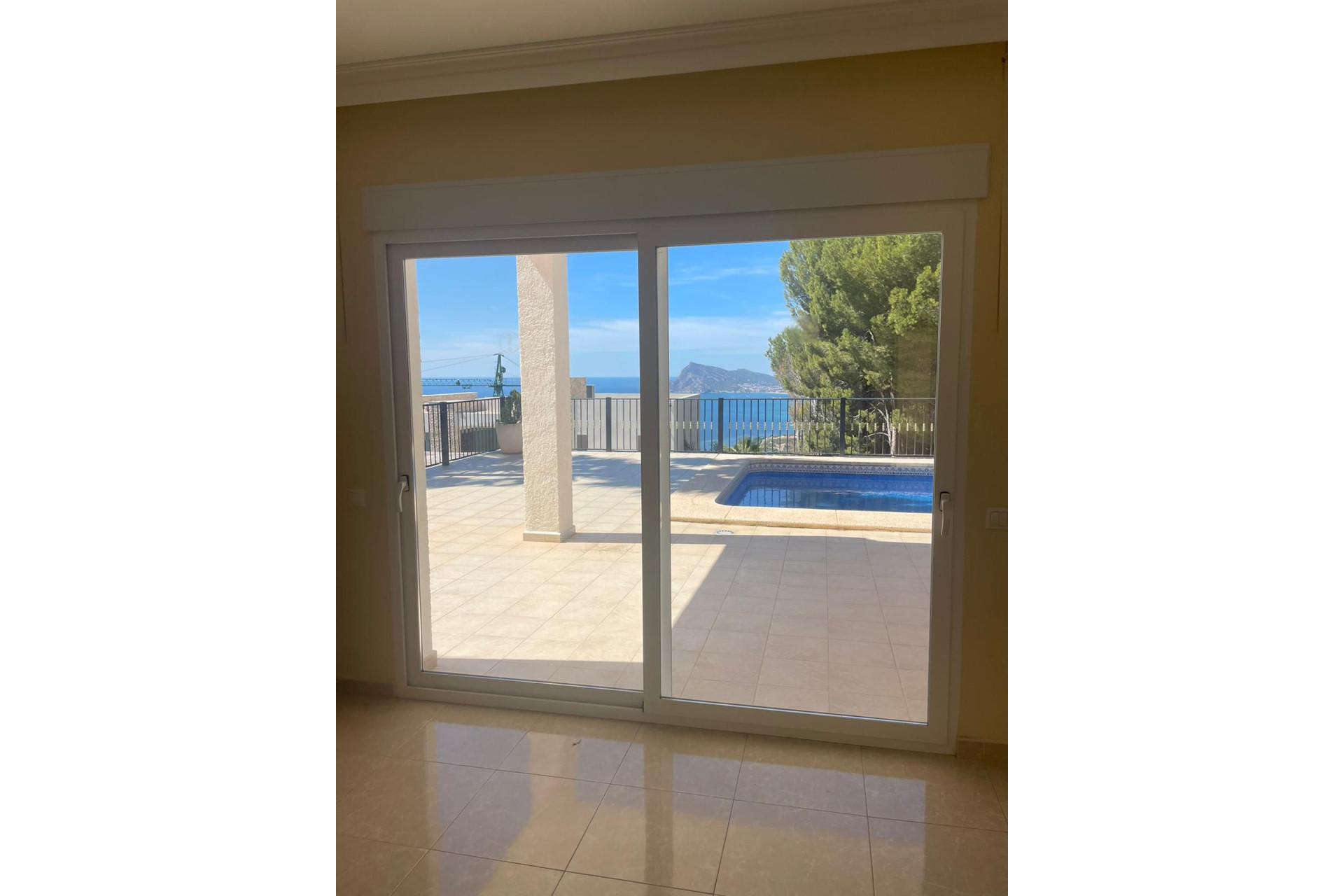 Новое здание - Villa -
Altea
