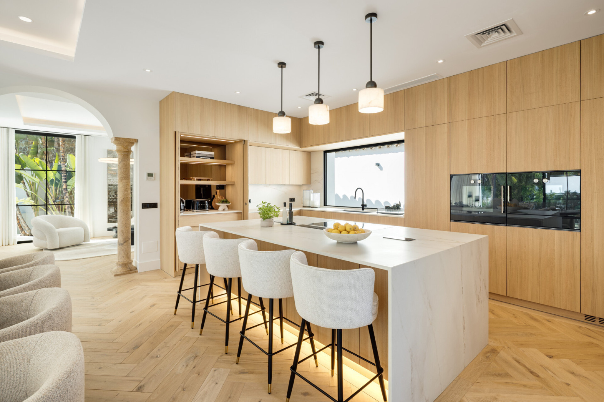 Новое здание - Villa -
Benahavís