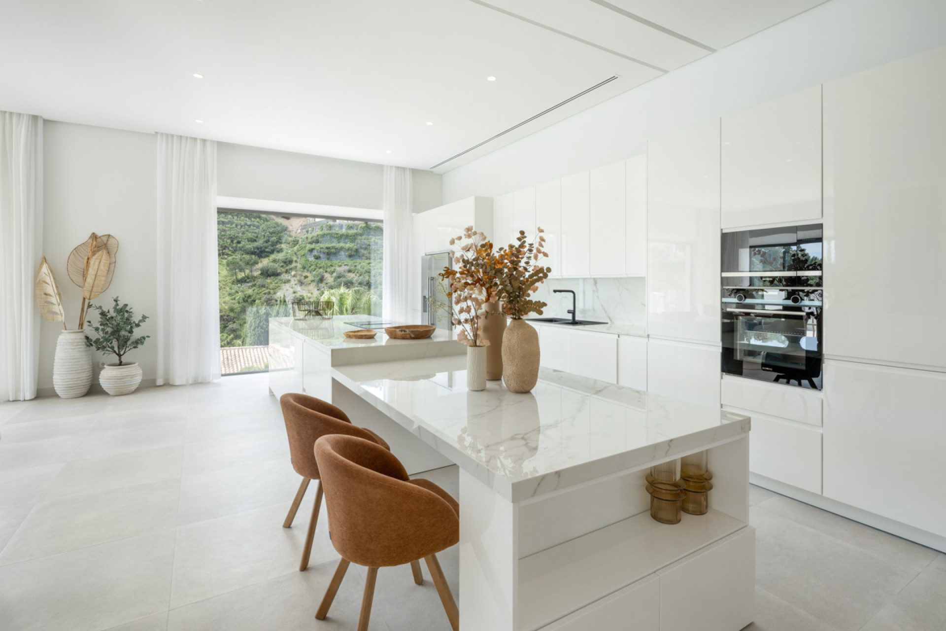 Новое здание - Villa -
Benahavís