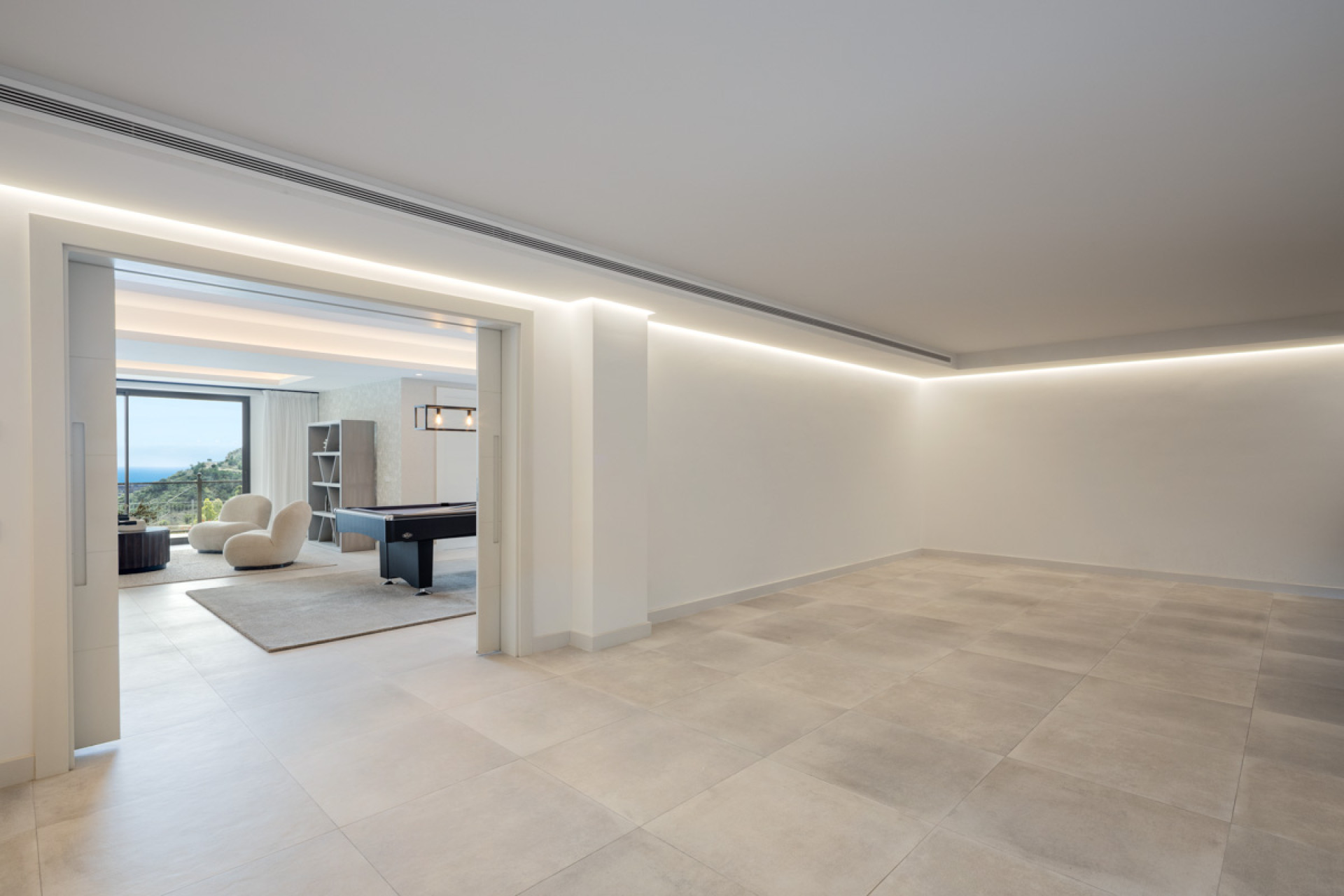 Новое здание - Villa -
Benahavís