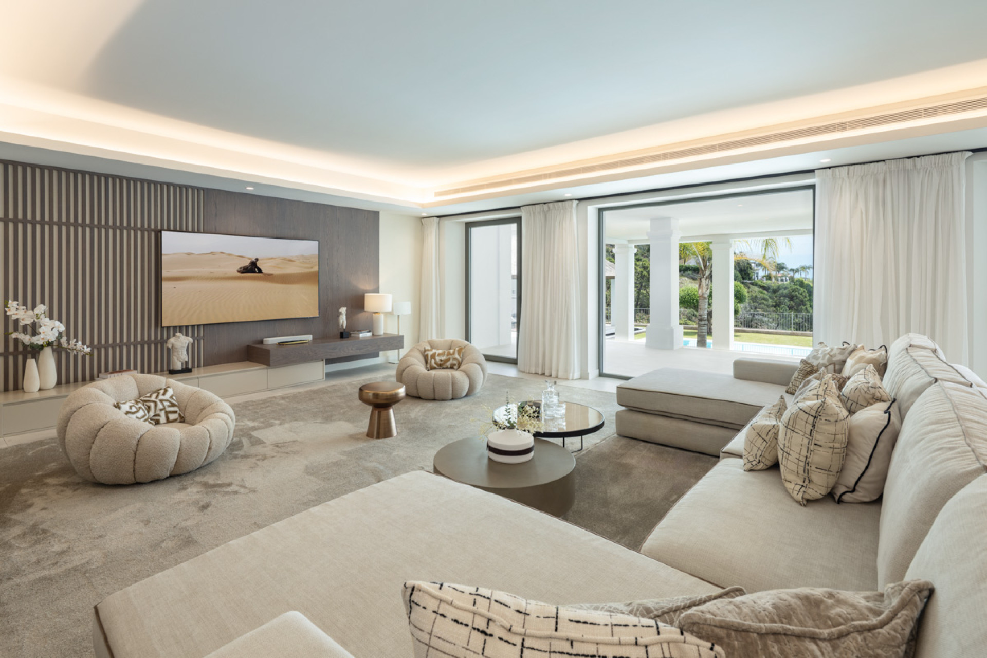 Новое здание - Villa -
Benahavís