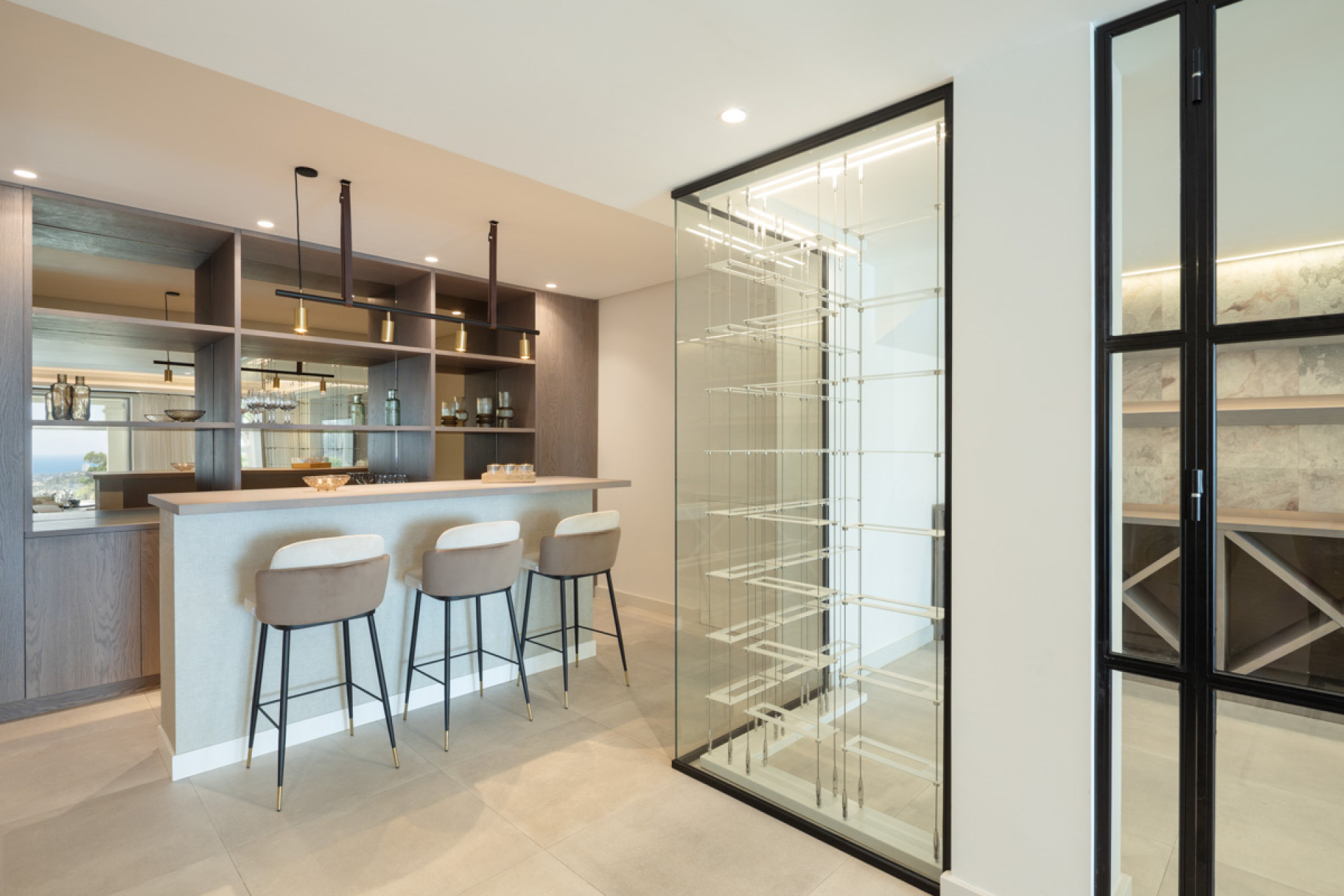 Новое здание - Villa -
Benahavís