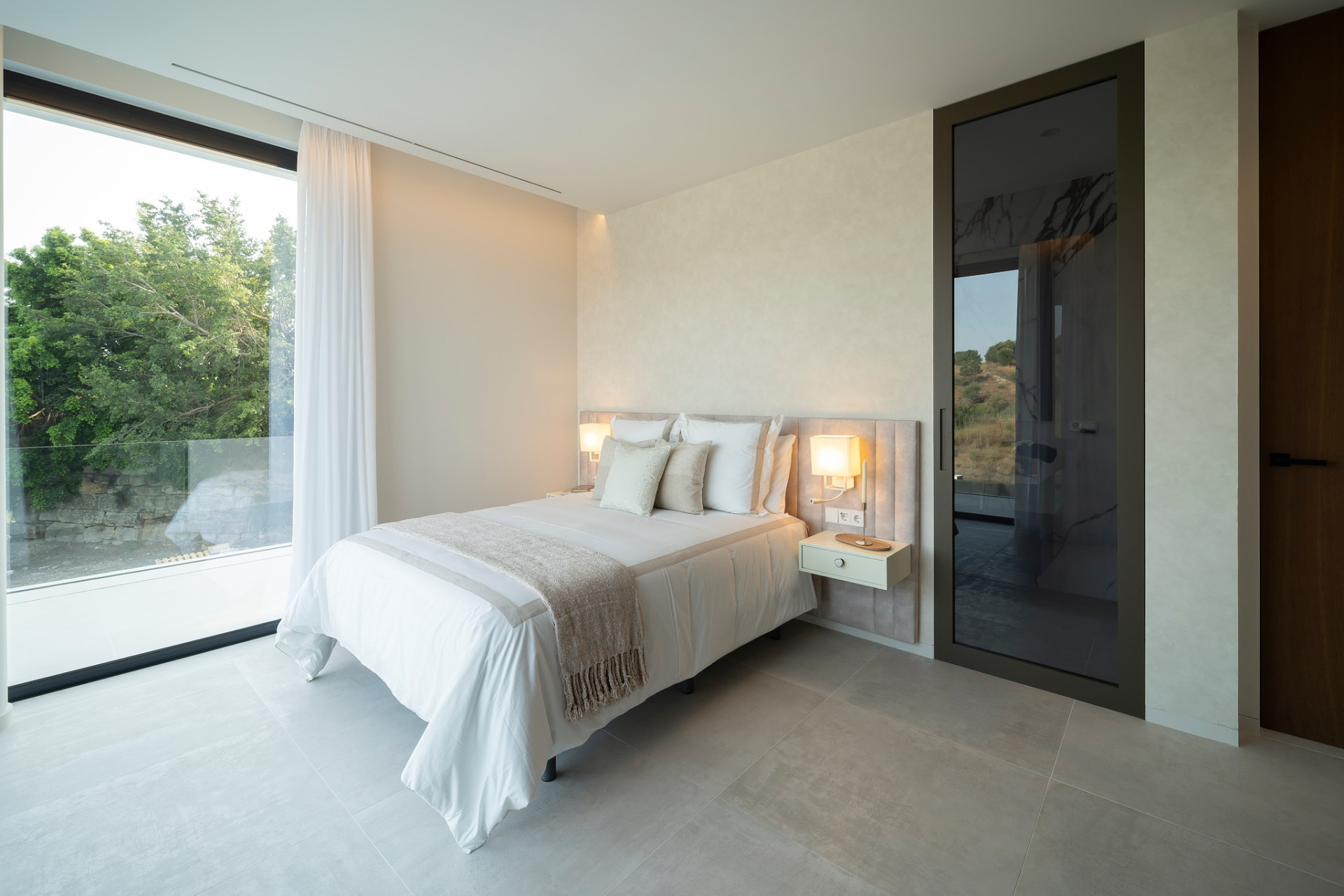 Новое здание - Villa -
Benahavís