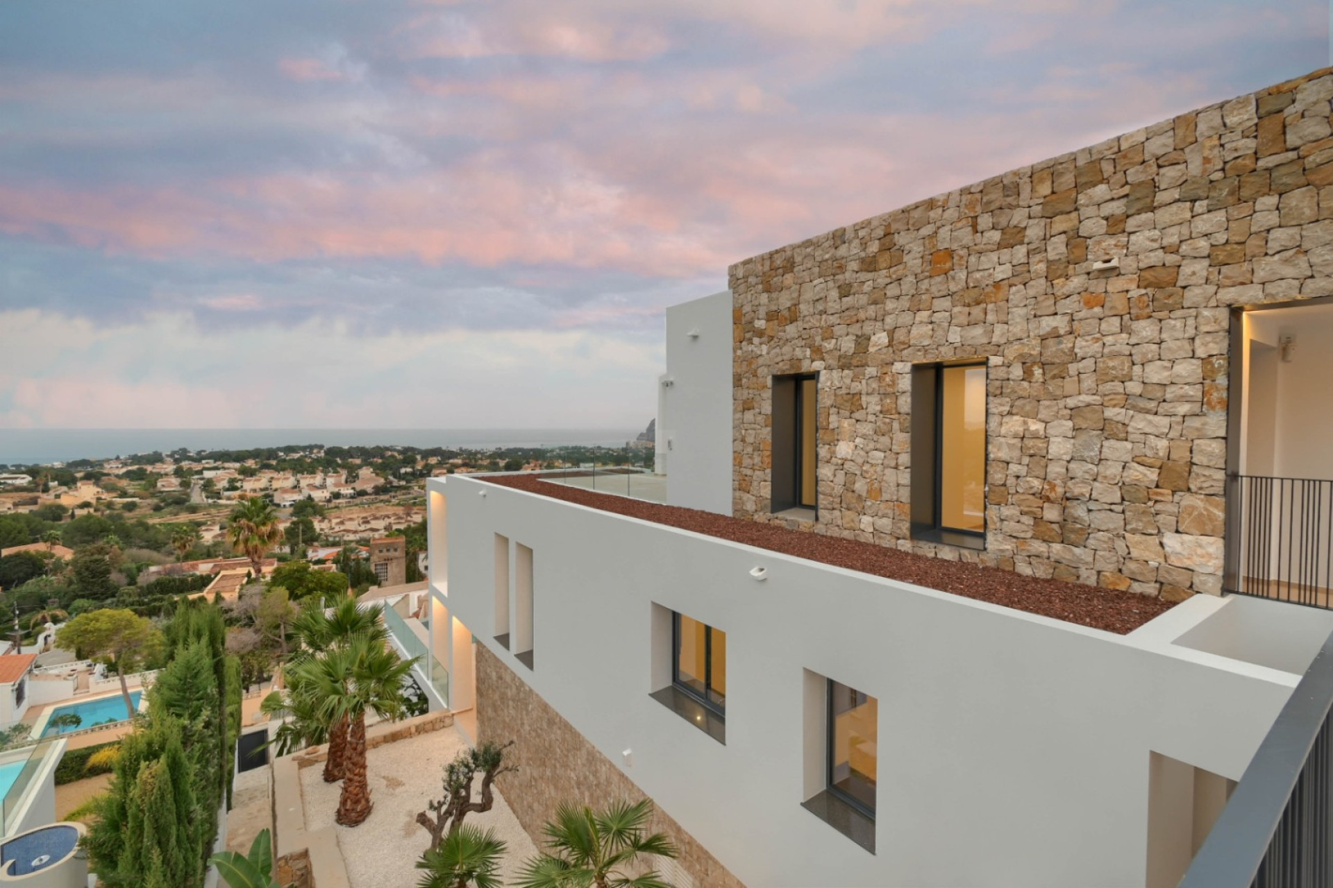 Новое здание - Villa -
Calpe