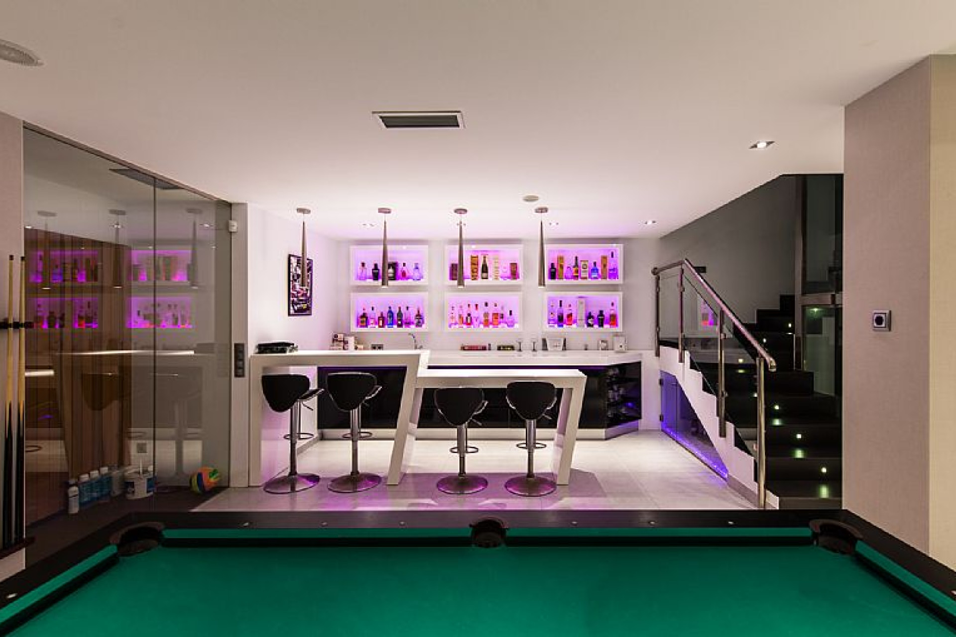 Новое здание - Villa -
Calpe