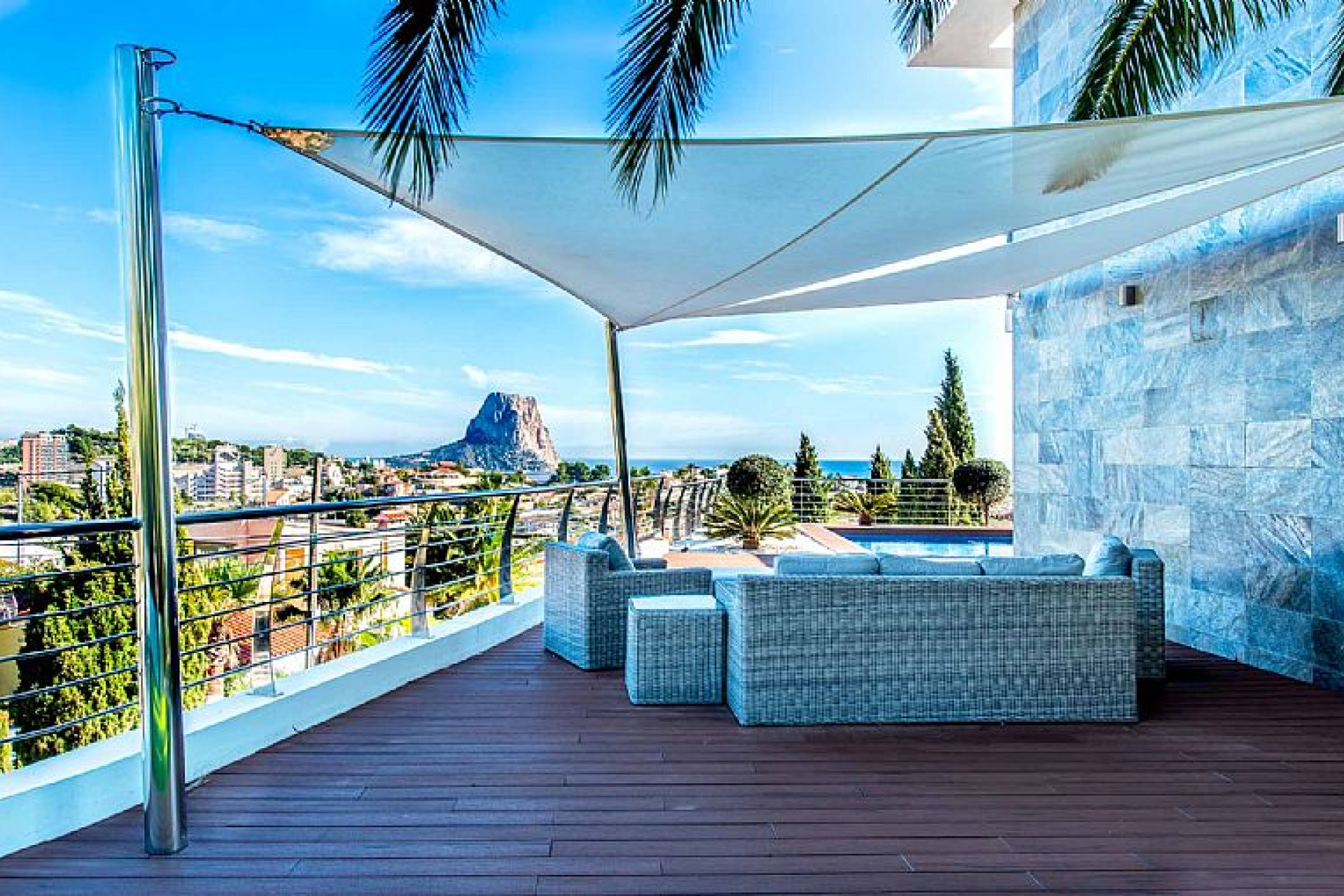 Новое здание - Villa -
Calpe