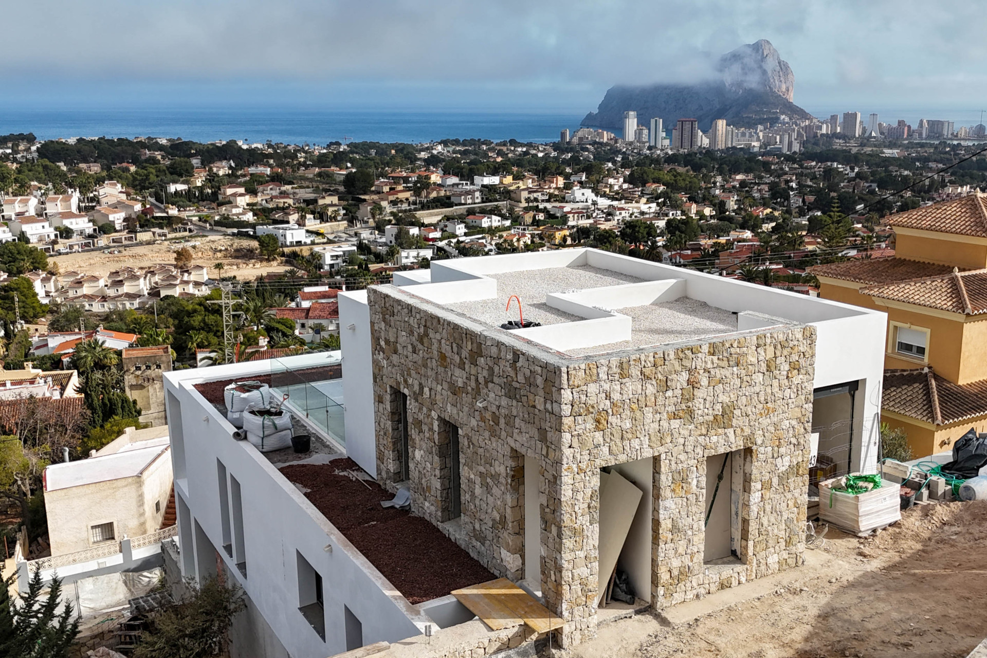 Новое здание - Villa -
Calpe