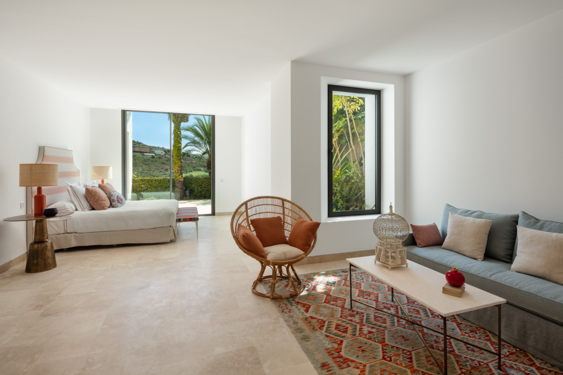 Новое здание - Villa -
Casares