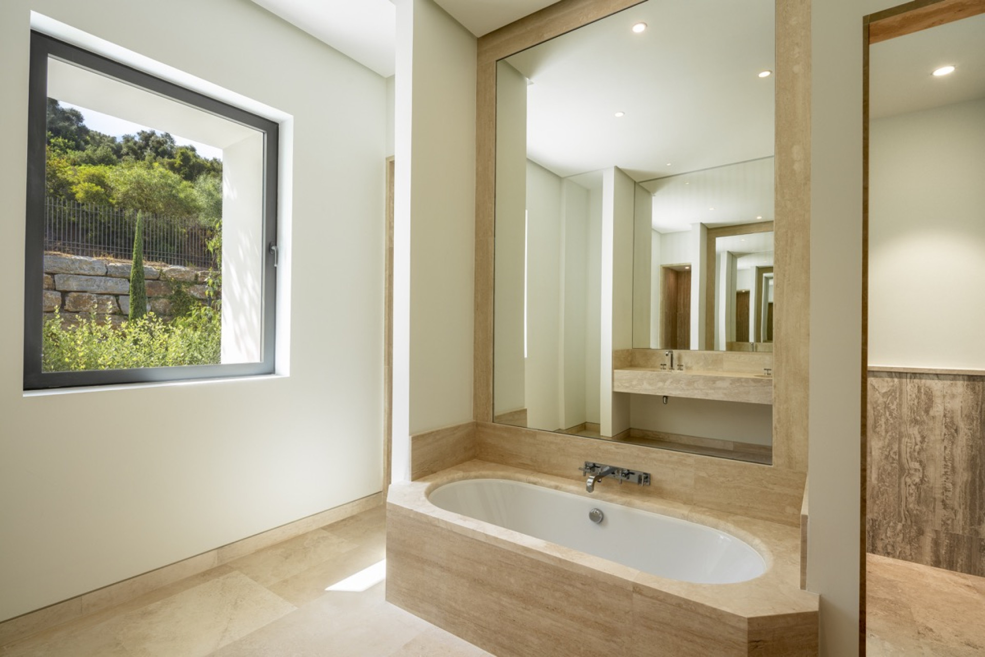 Новое здание - Villa -
Casares