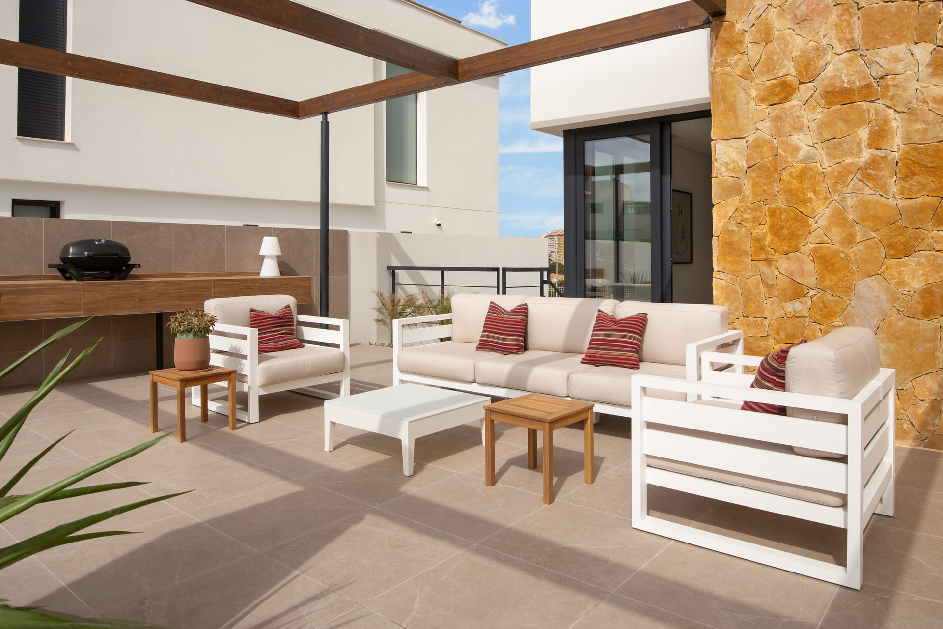 Новое здание - Villa -
Dehesa de Campoamor