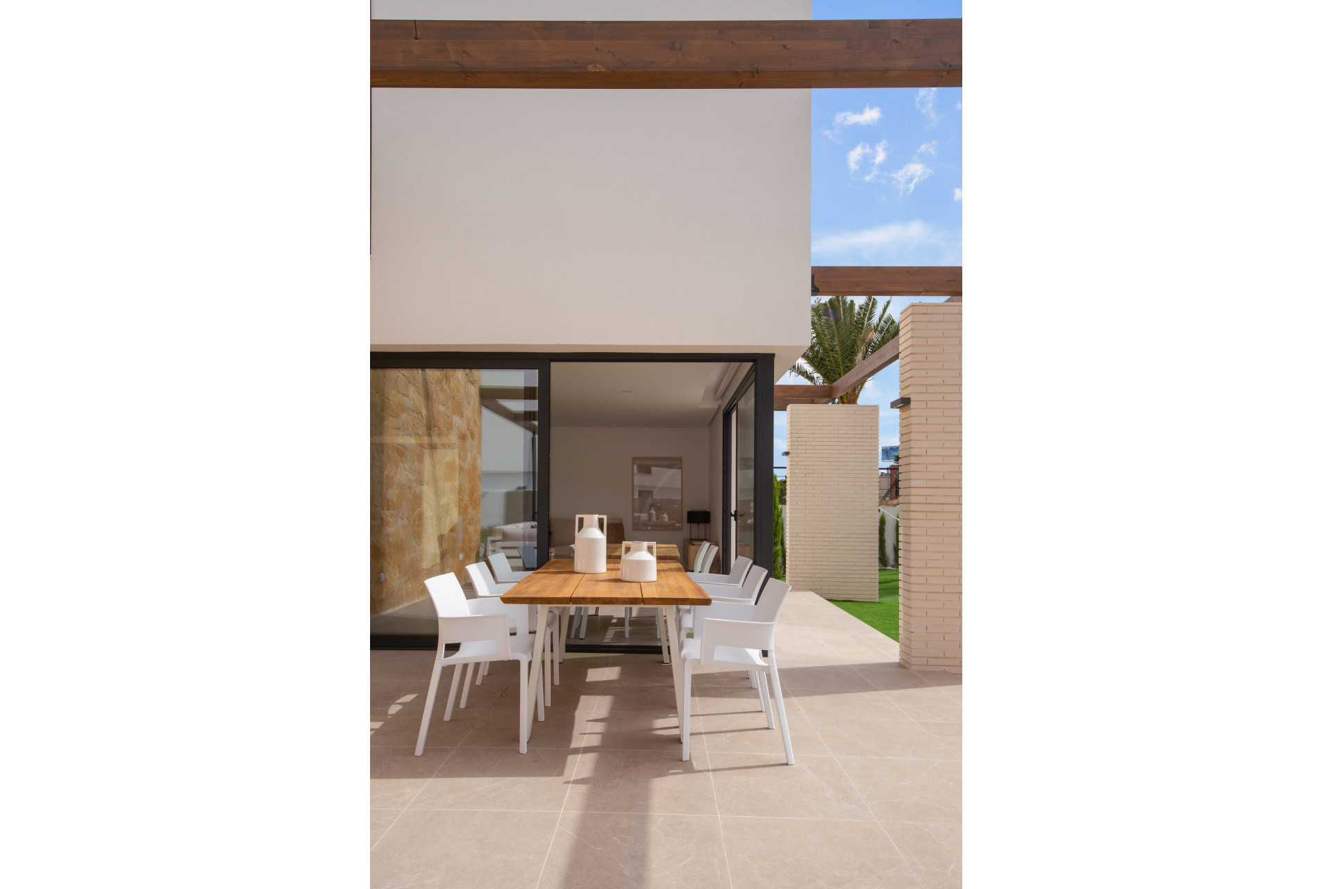 Новое здание - Villa -
Dehesa de Campoamor