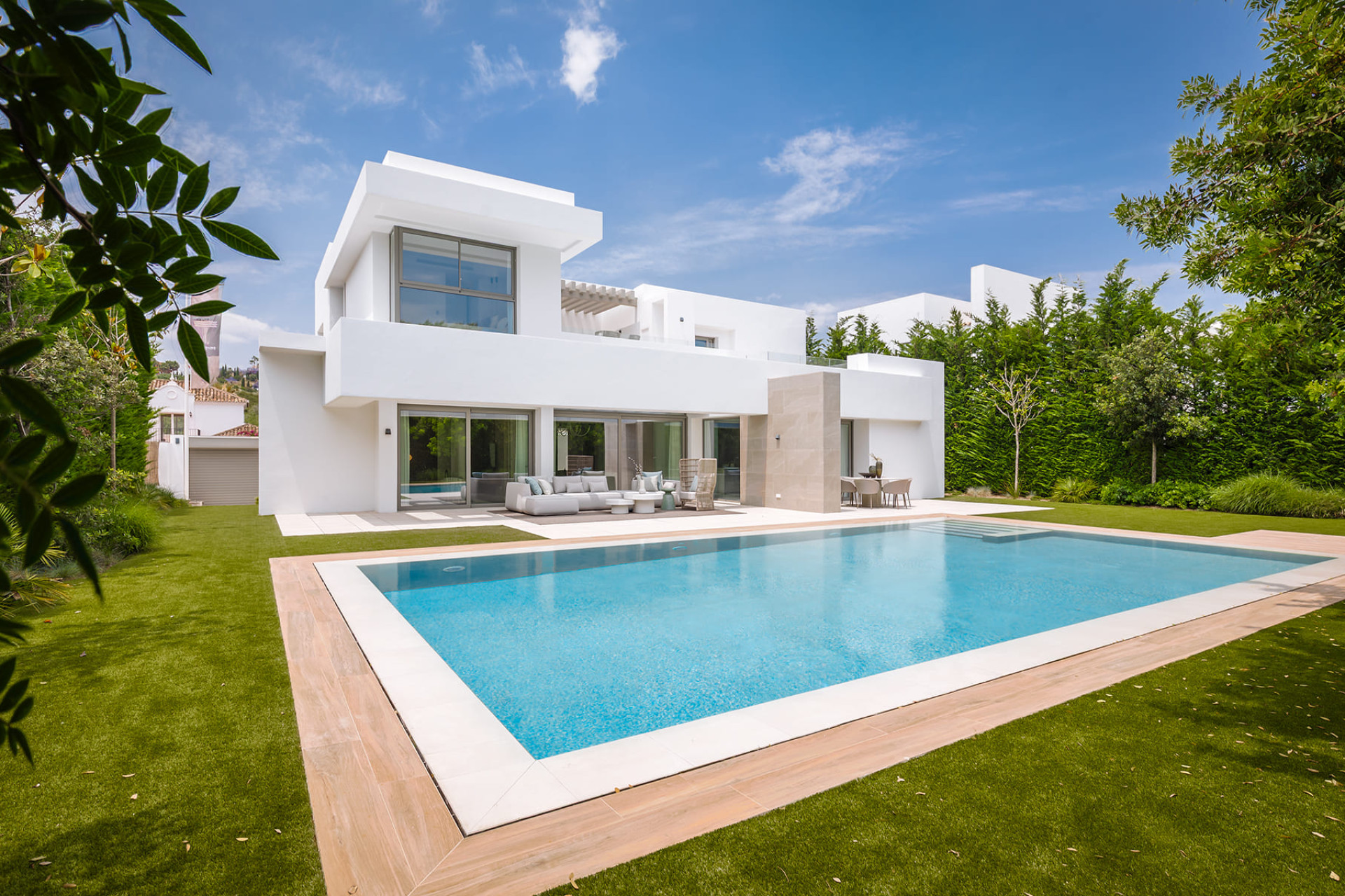 Новое здание - Villa -
El Paraíso