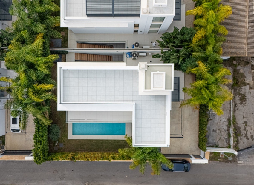 Новое здание - Villa -
Marbella