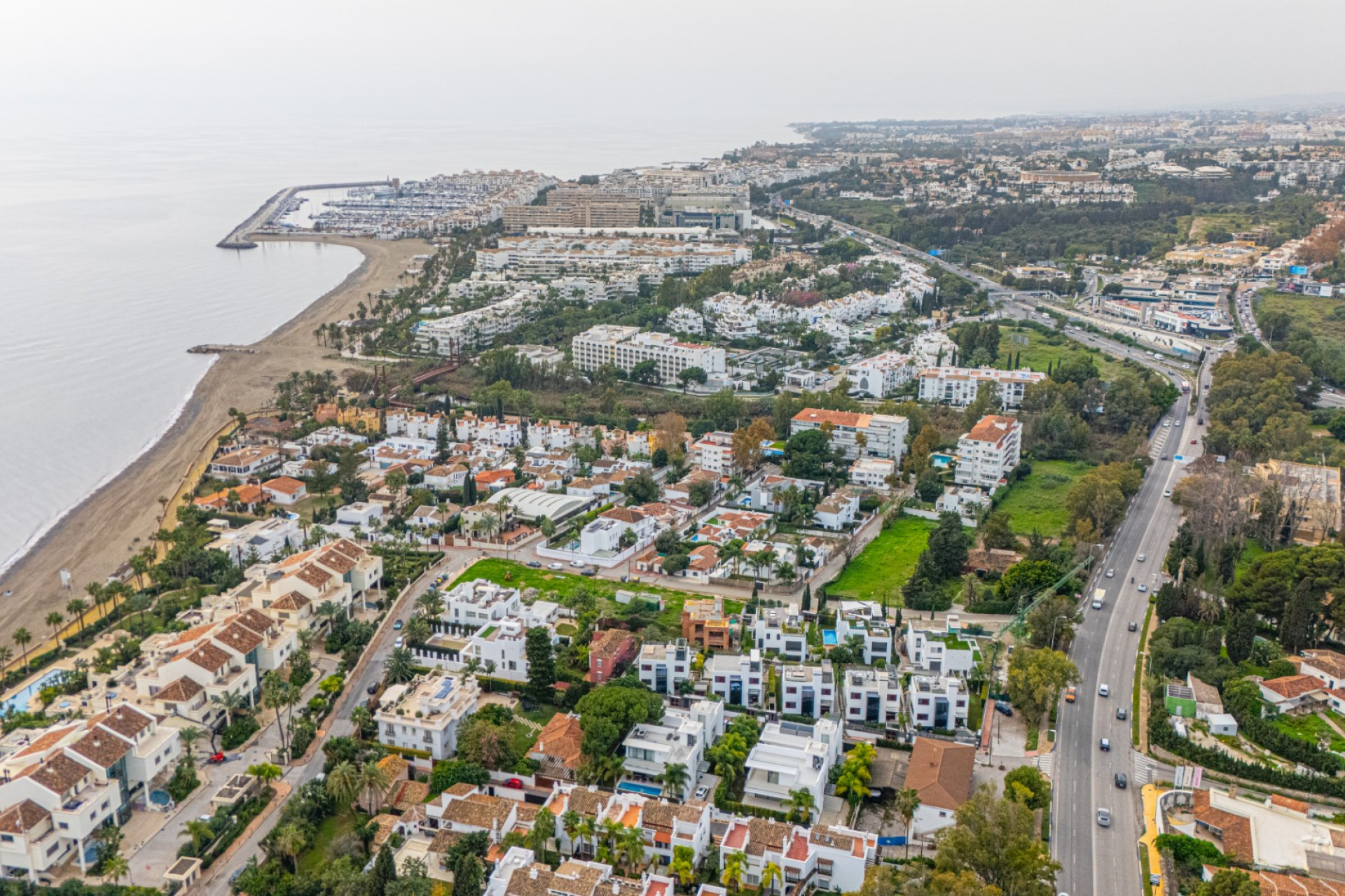 Новое здание - Villa -
Marbella