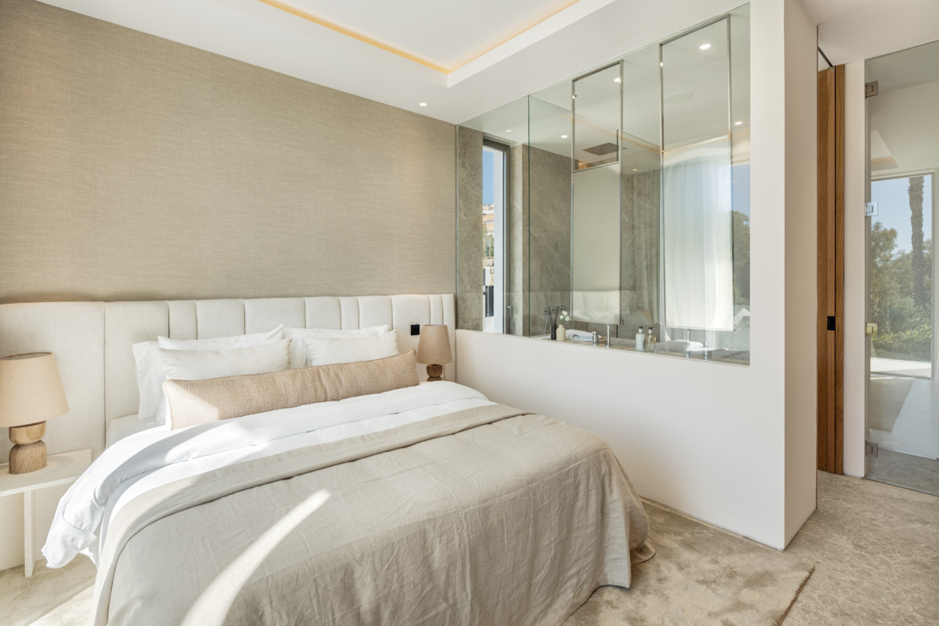 Новое здание - Villa -
Marbella