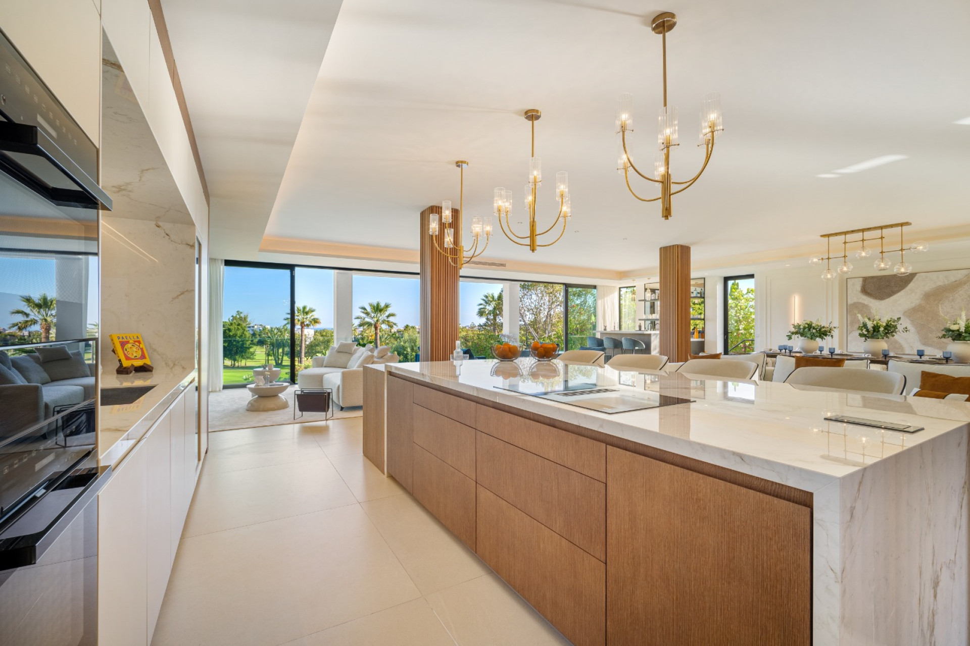 Новое здание - Villa -
Marbella