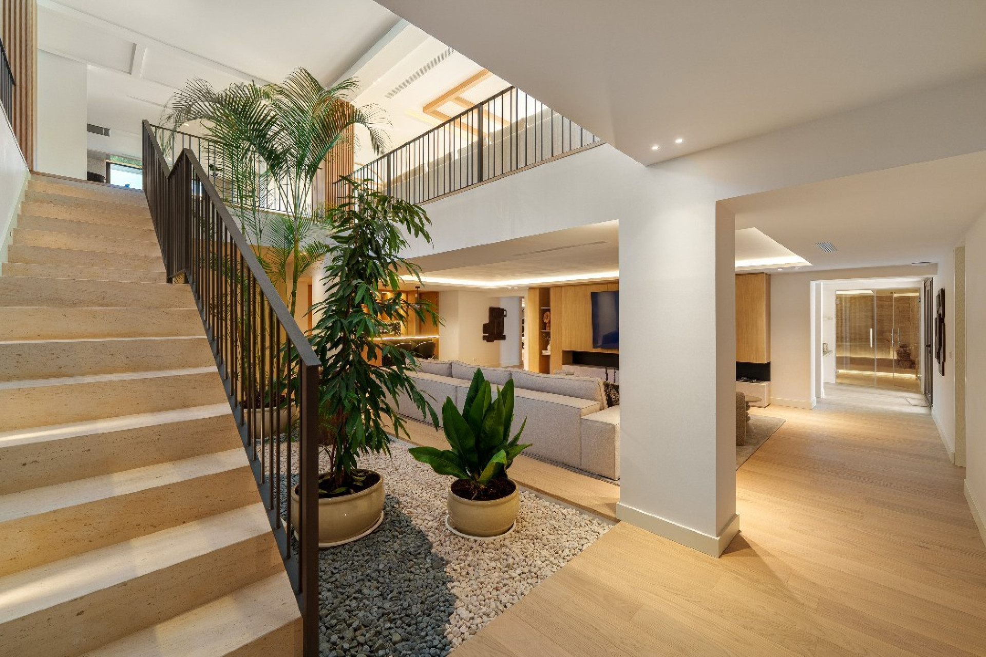 Новое здание - Villa -
Marbella