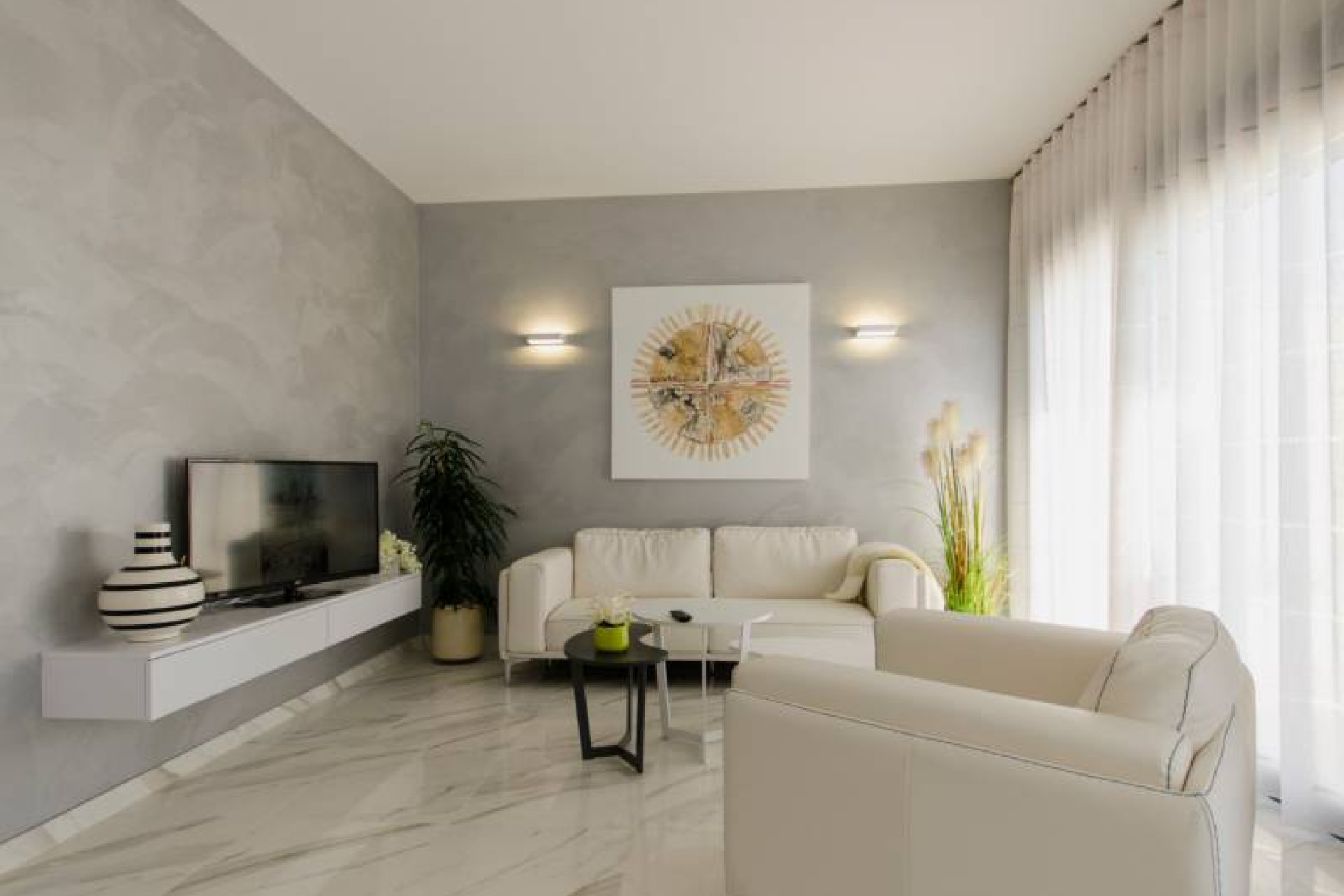 Новое здание - Villa -
Orihuela Costa