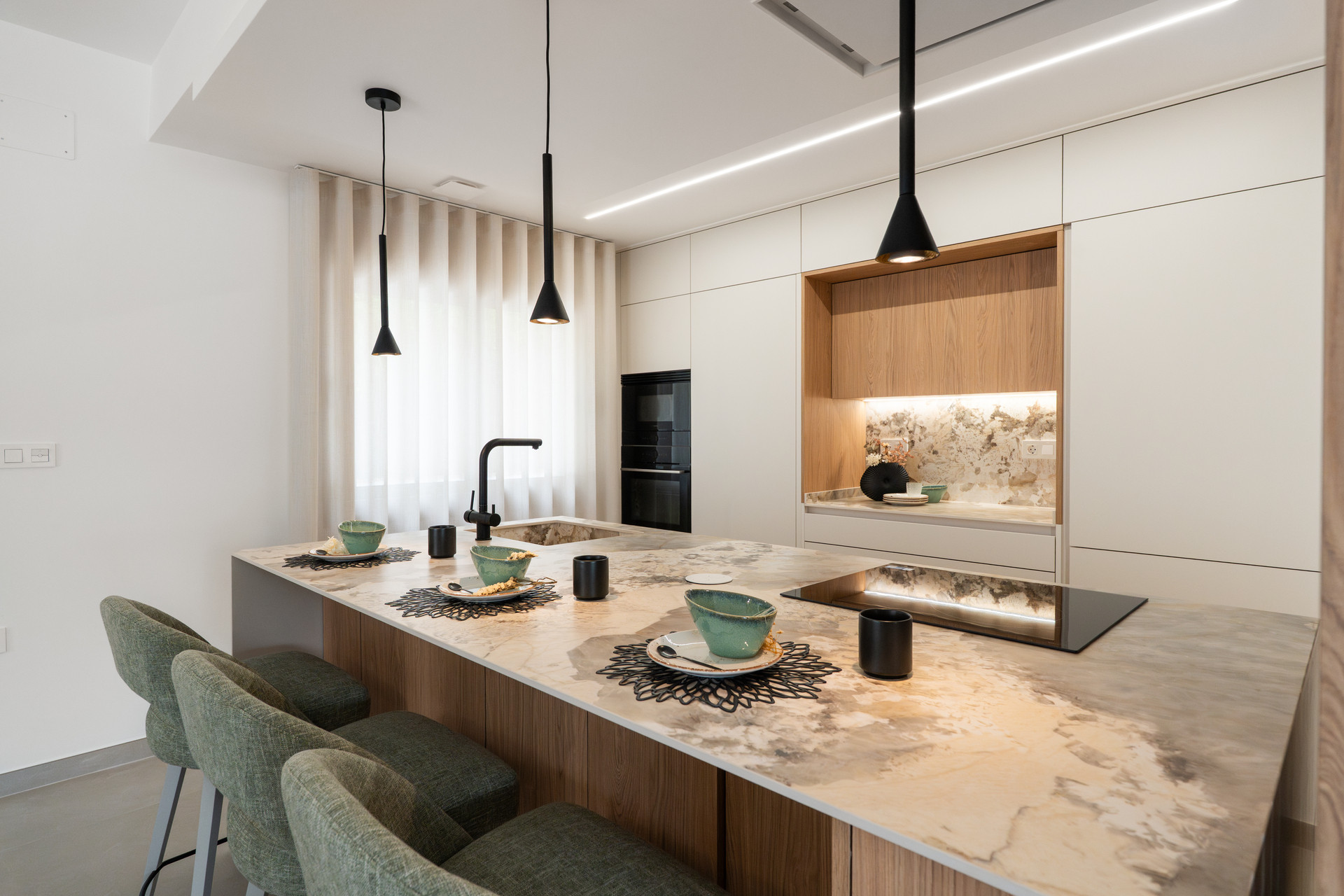 Новое здание - Villa -
Orihuela Costa