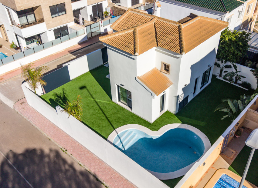 Новое здание - Villa -
Orihuela Costa