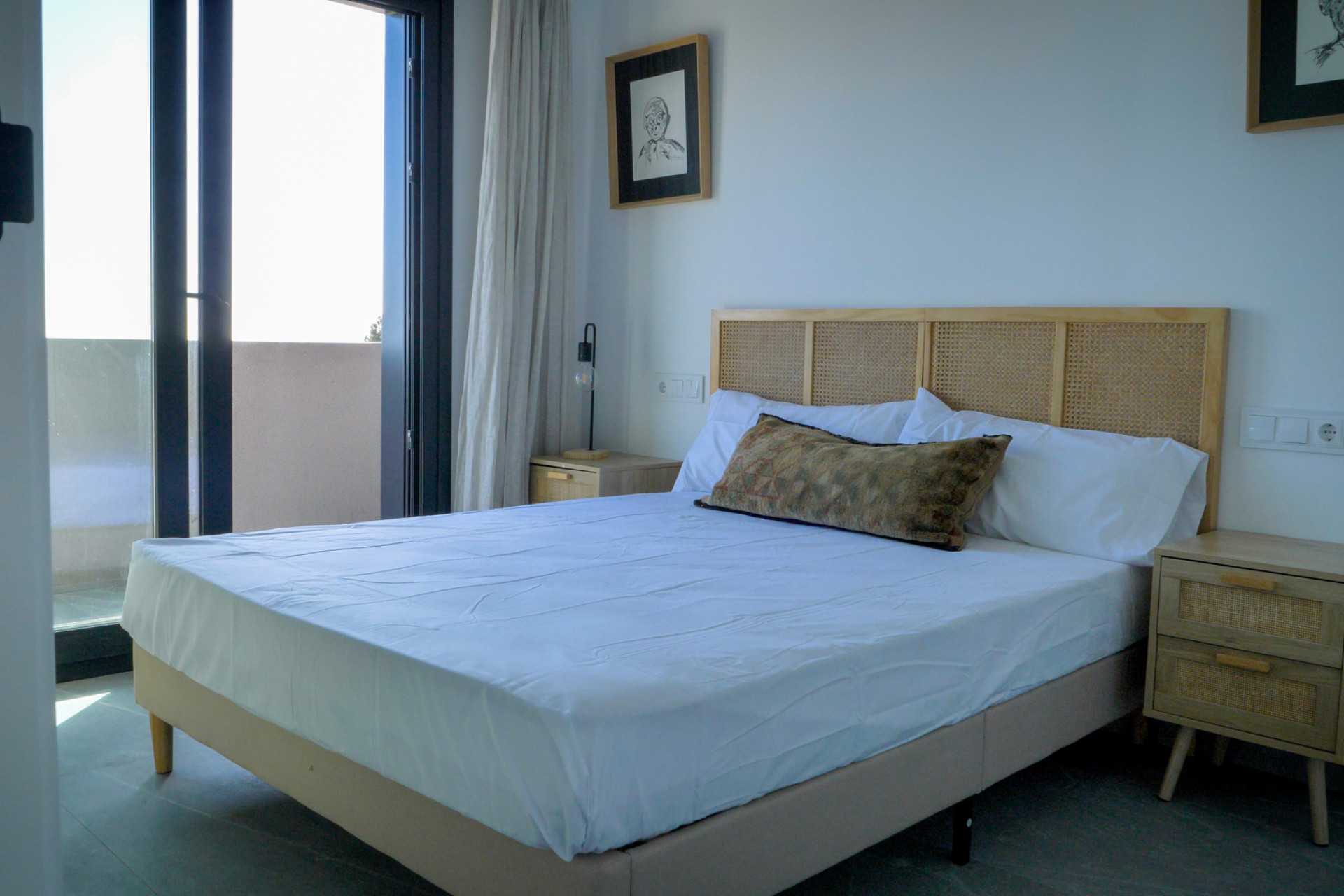 Новое здание - Вилла / Полуотдельная -
Polop