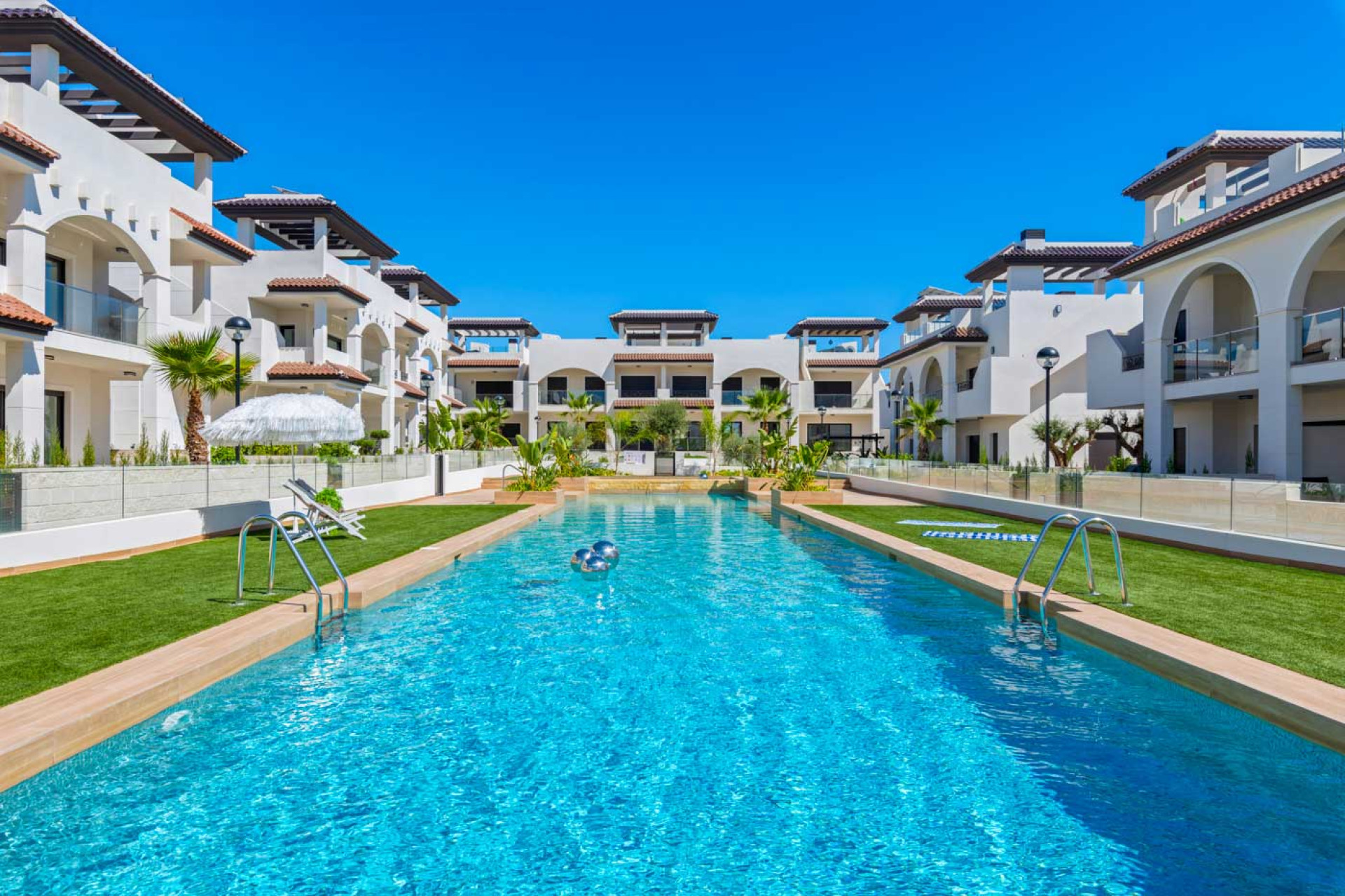 Nybyggnation - Bungalow -
Rojales