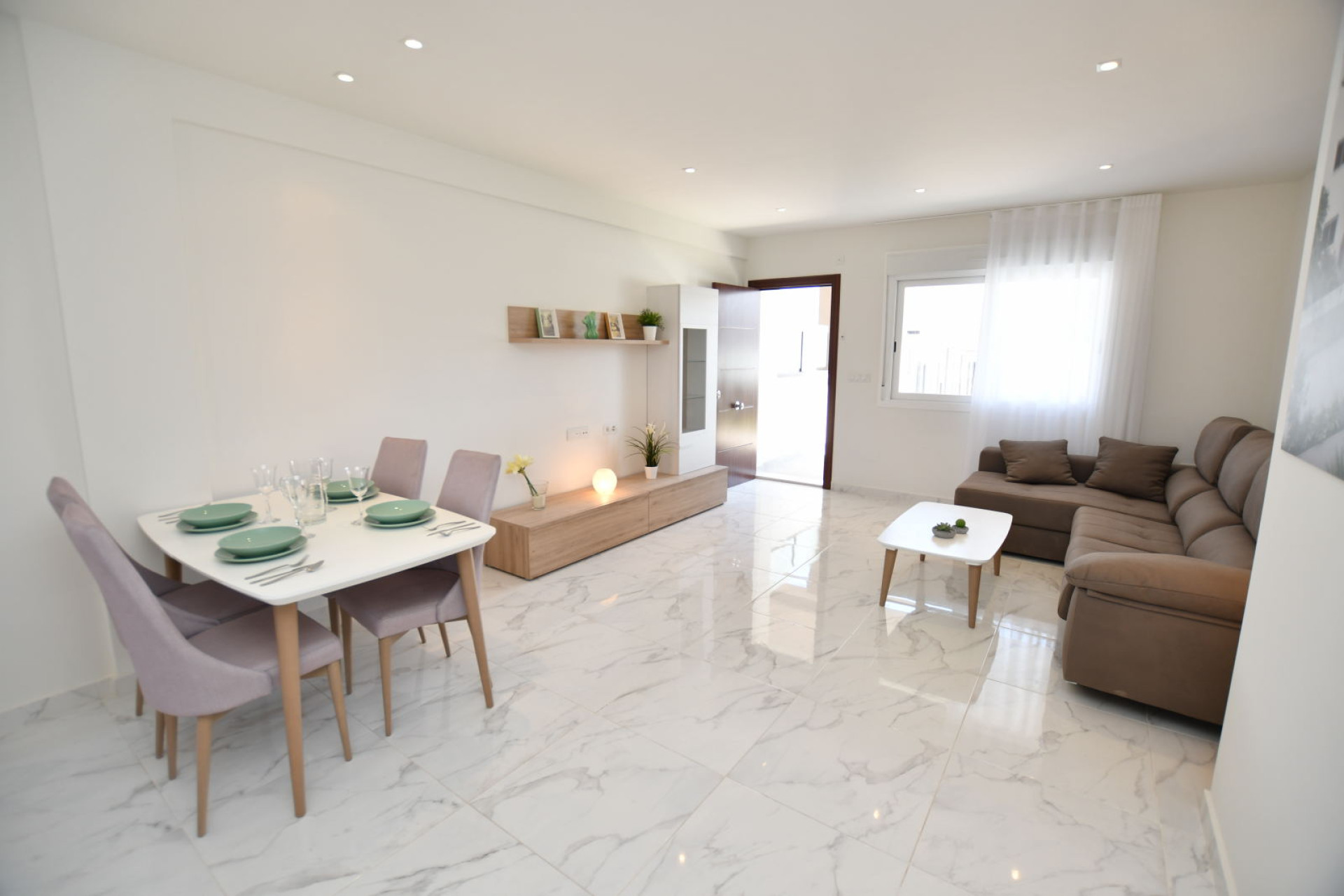 Nybyggnation - Bungalow -
San Miguel de Salinas