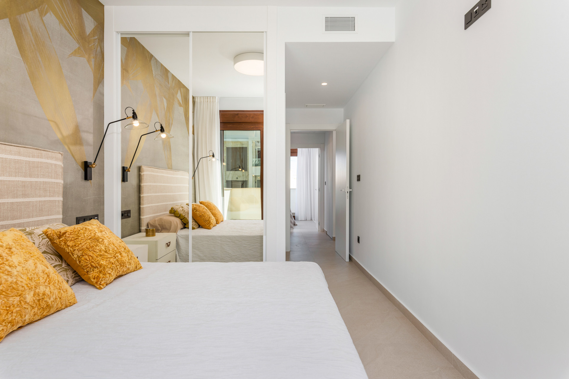 Nybyggnation - Bungalow -
Torrevieja