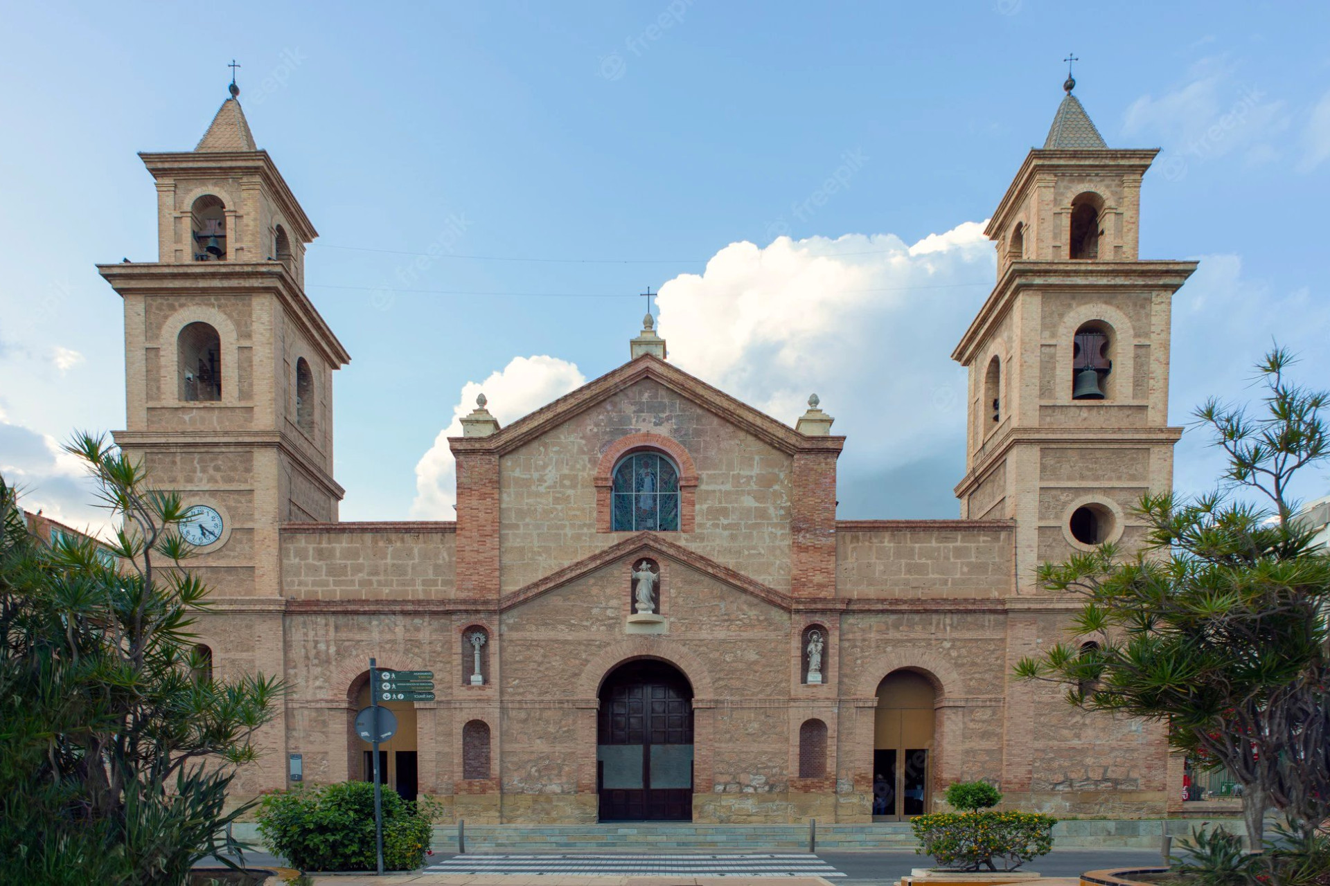 Nybyggnation - Radhus -
Algorfa